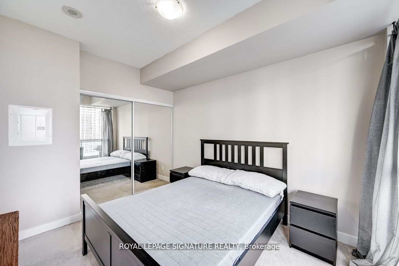 4070 Confederation Parkway, #910
