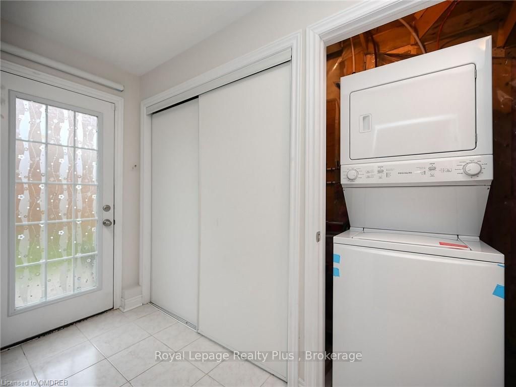 2280 BARONWOOD Drive, #90