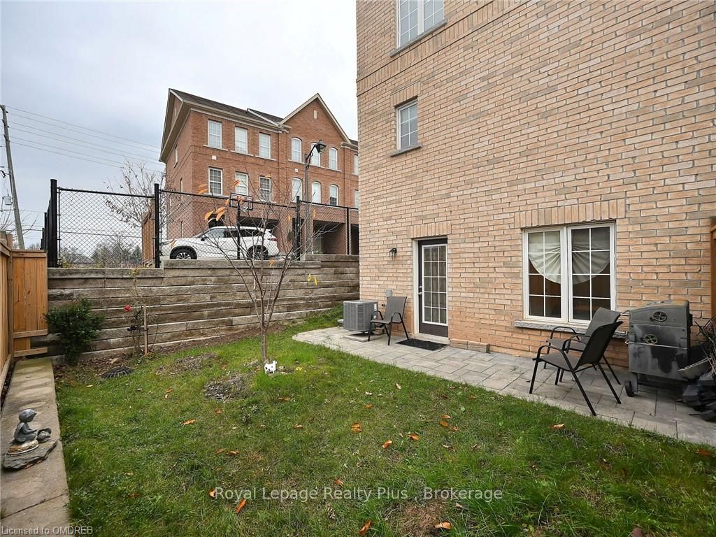 2280 BARONWOOD Drive, #90