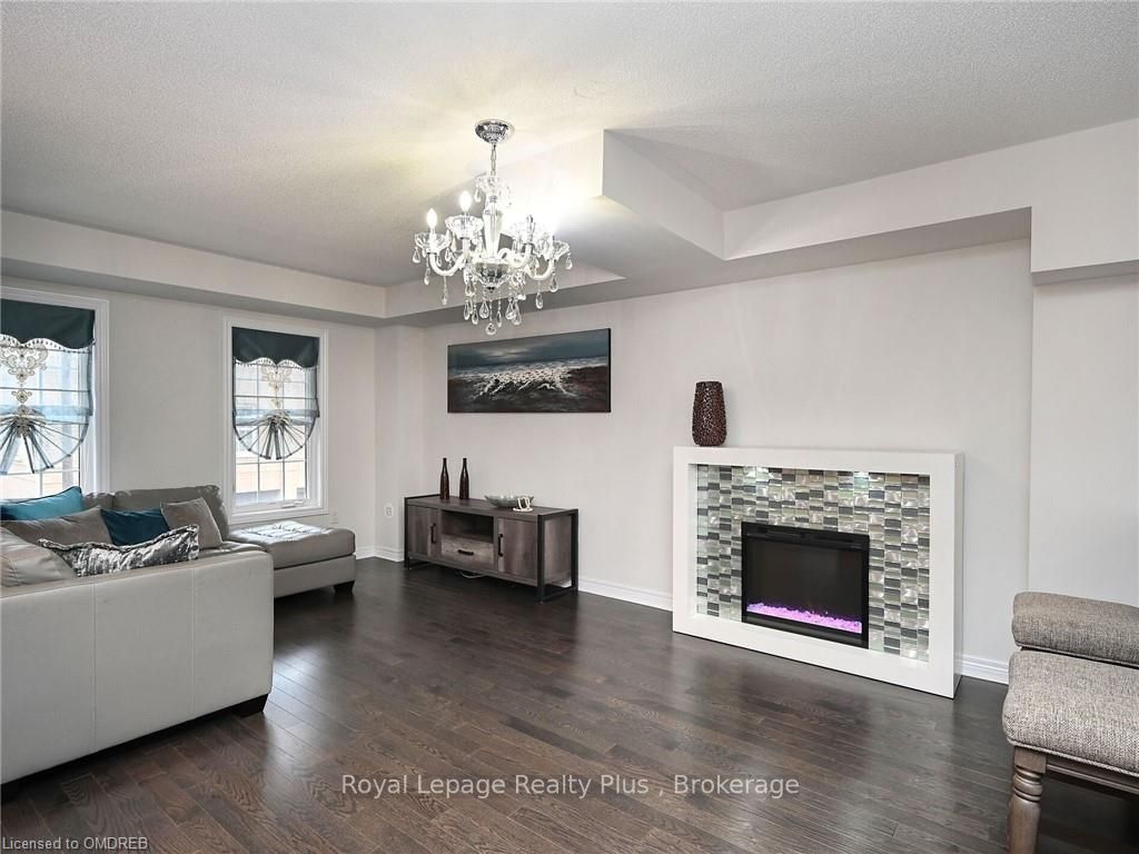 2280 BARONWOOD Drive, #90