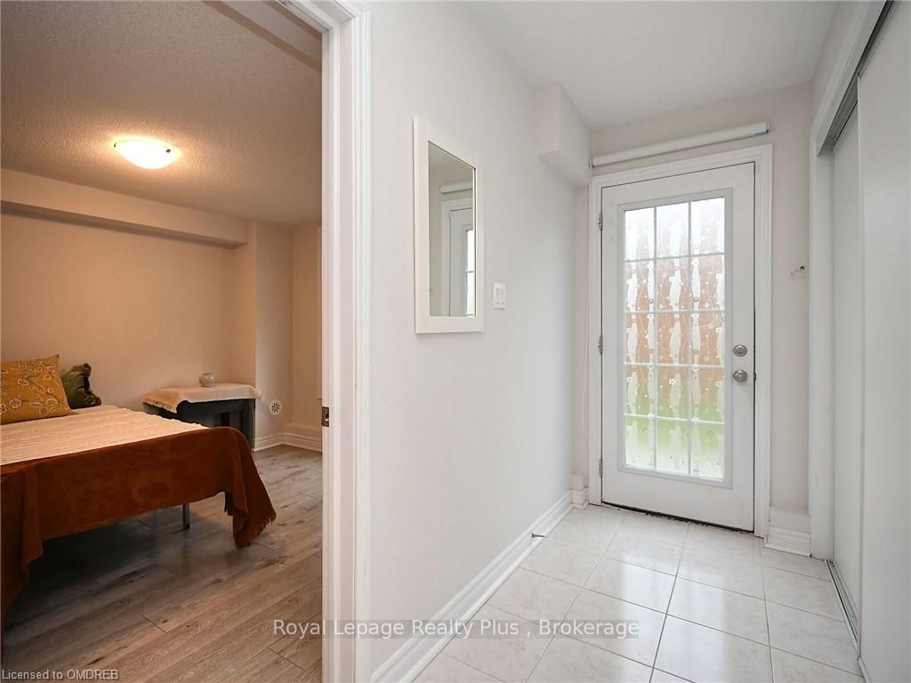 2280 BARONWOOD Drive, #90