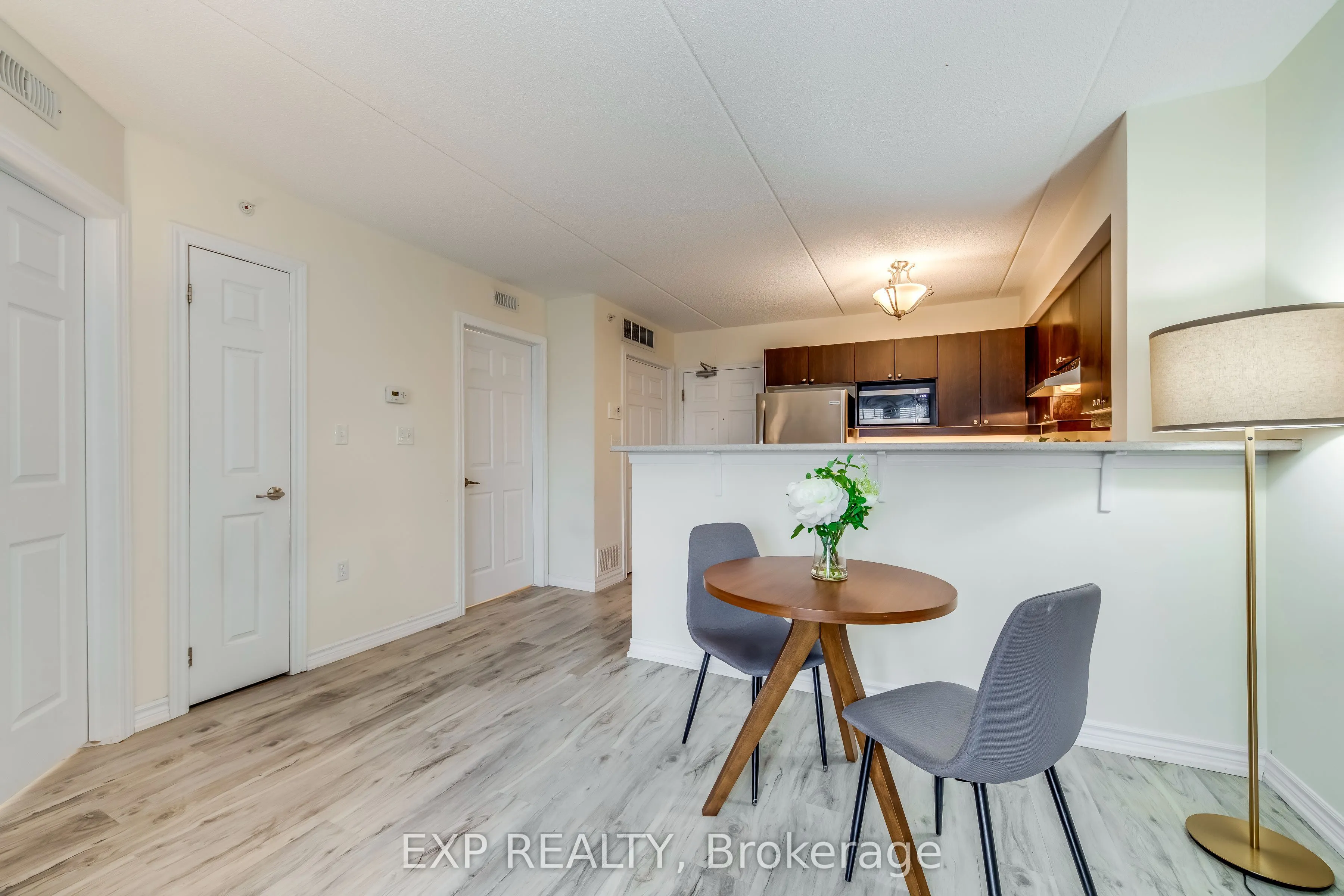 1380 Main Street E, #309