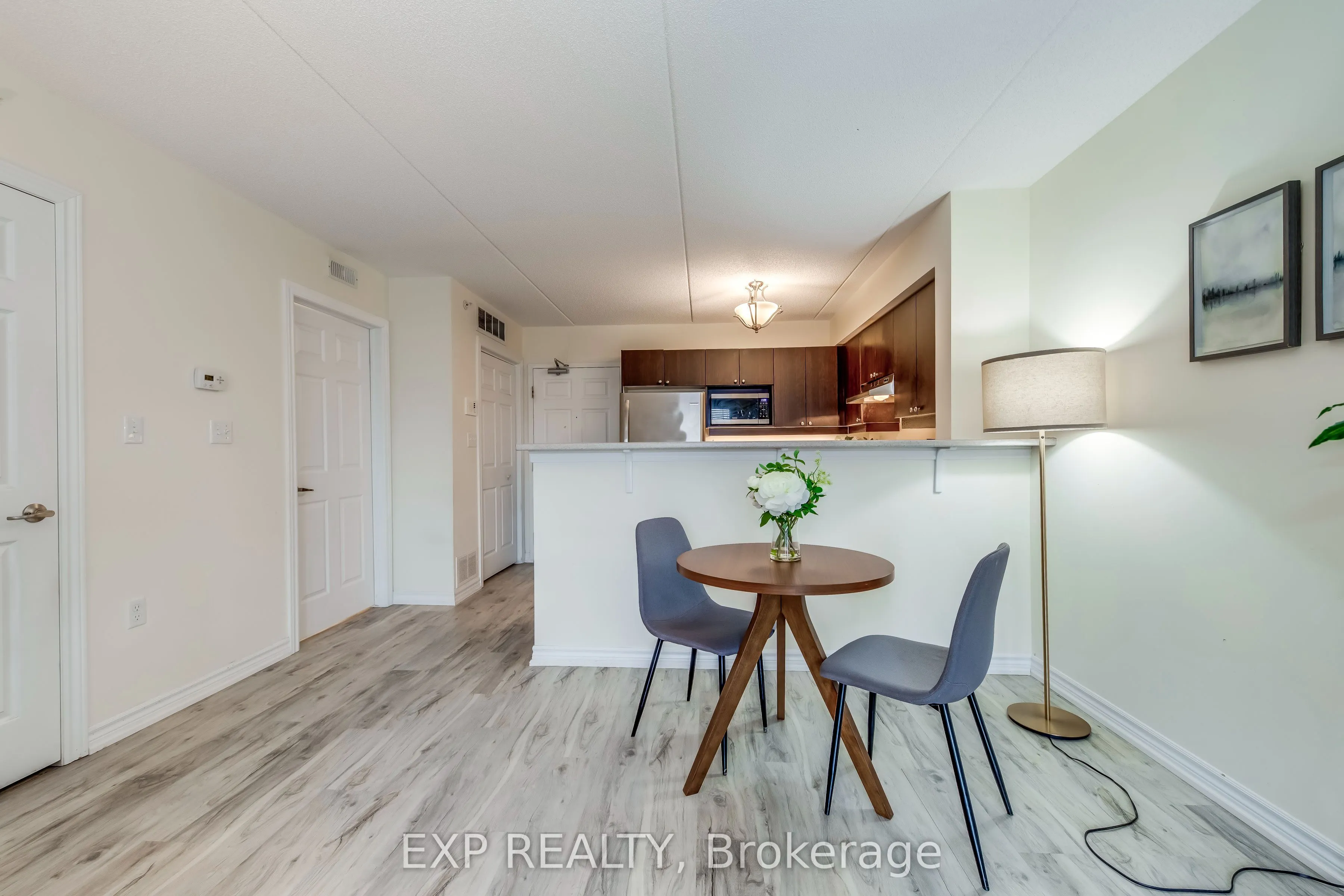 1380 Main Street E, #309