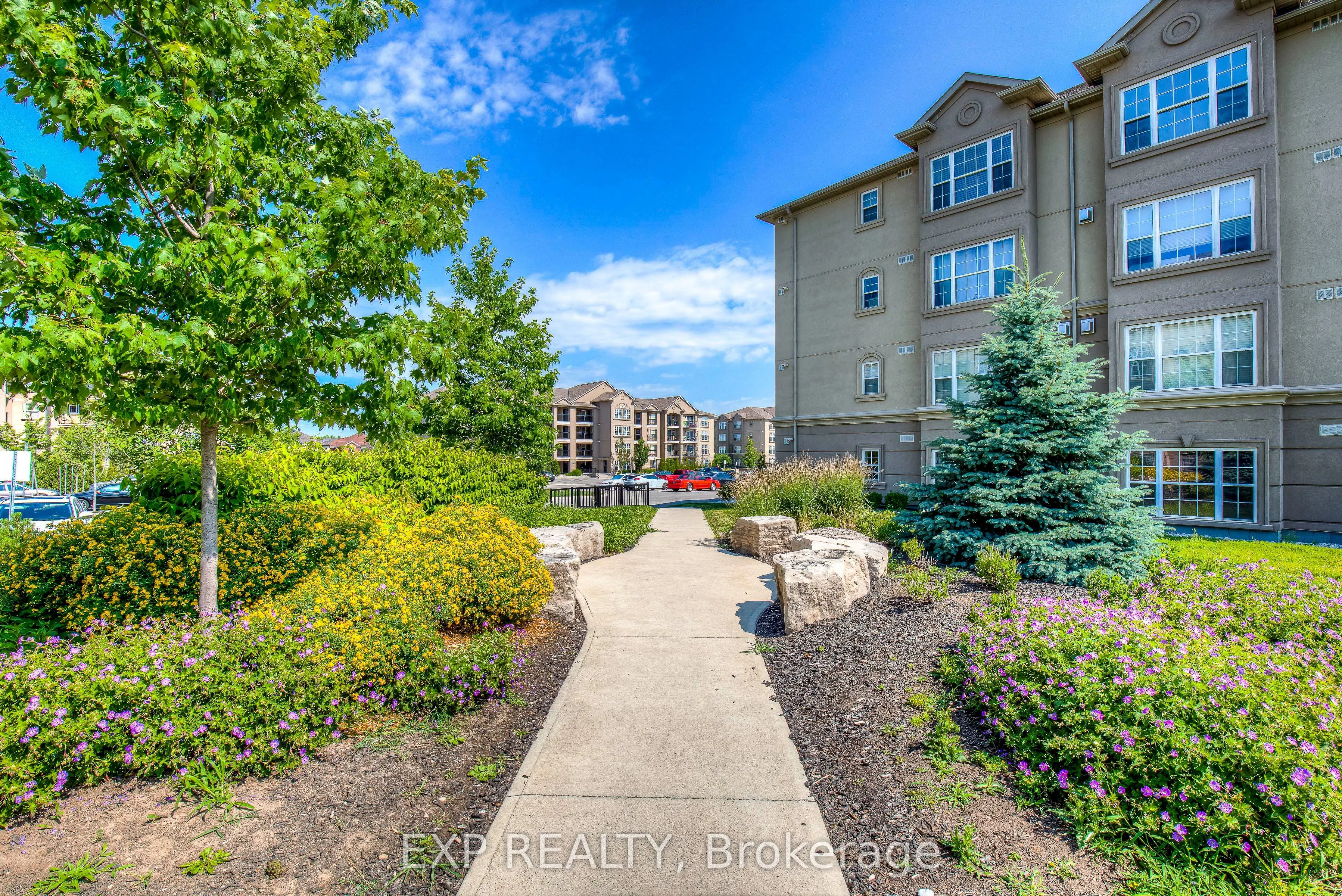 1380 Main Street E, #309