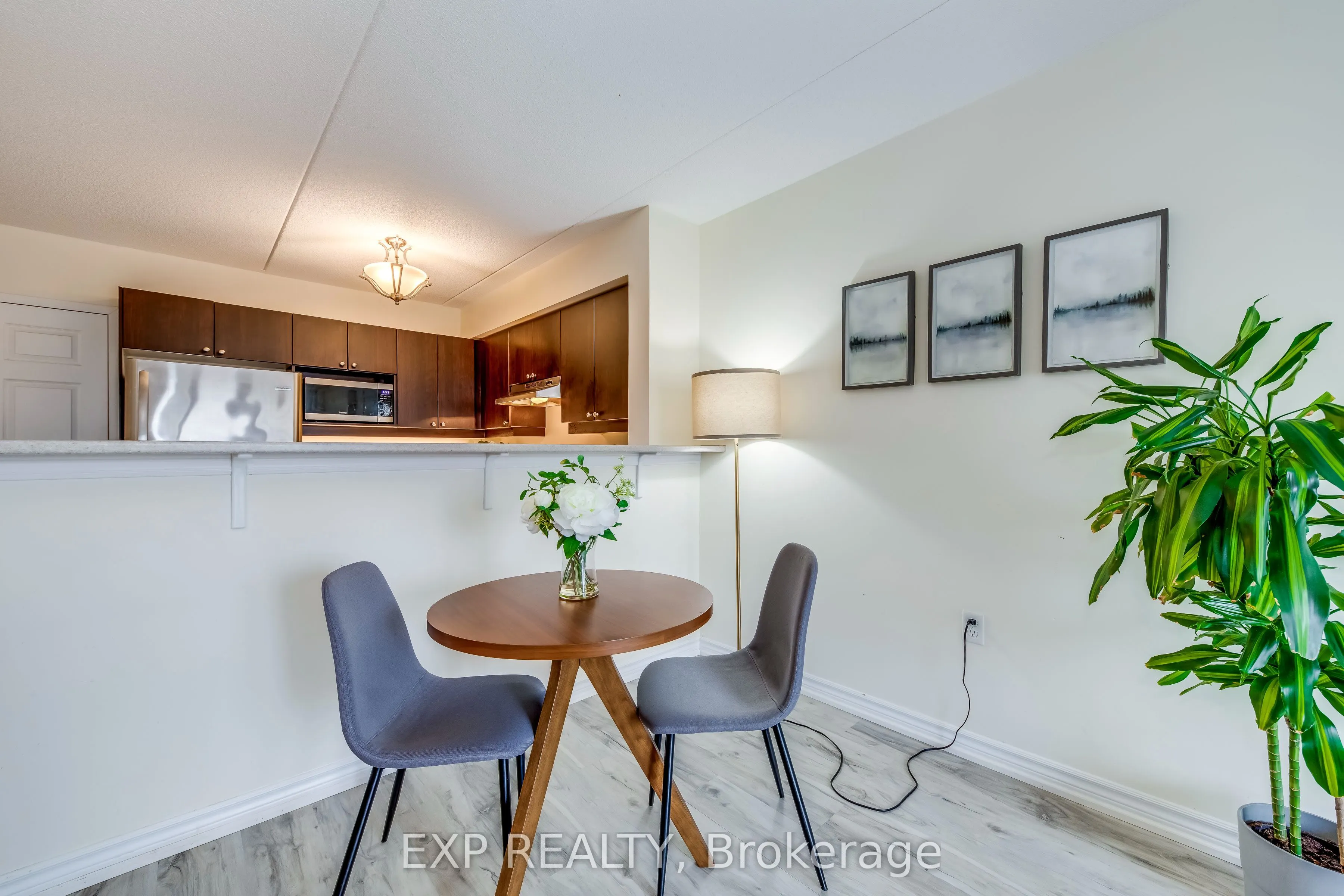 1380 Main Street E, #309