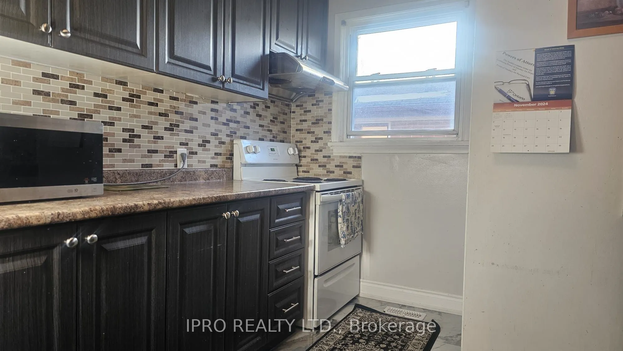 43 Corby Crescent