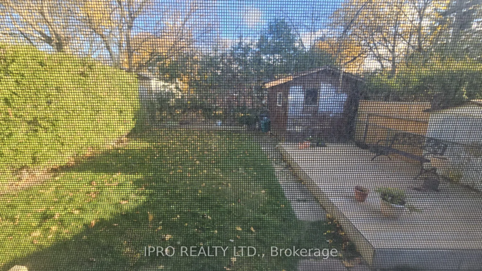 43 Corby Crescent