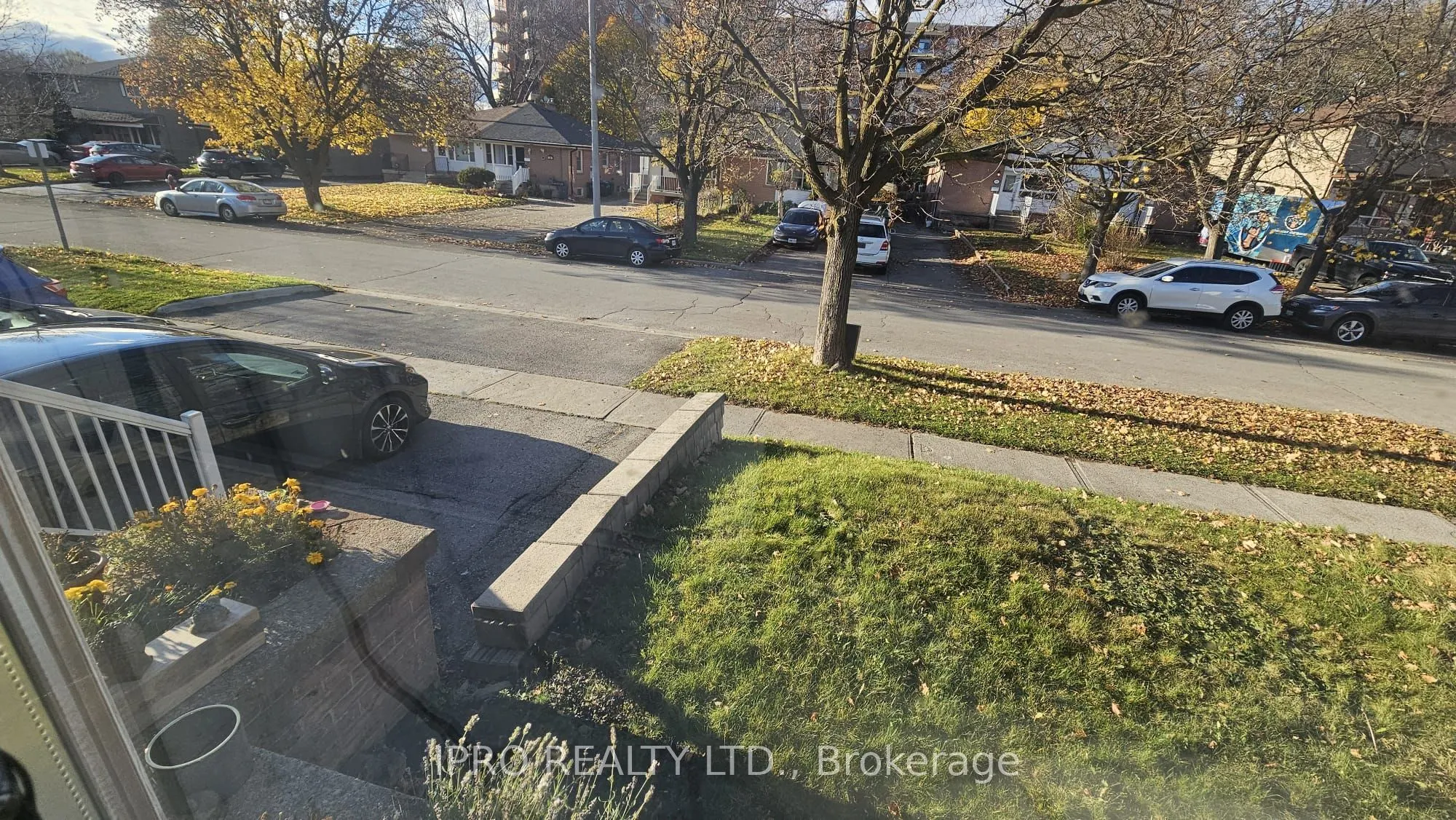 43 Corby Crescent