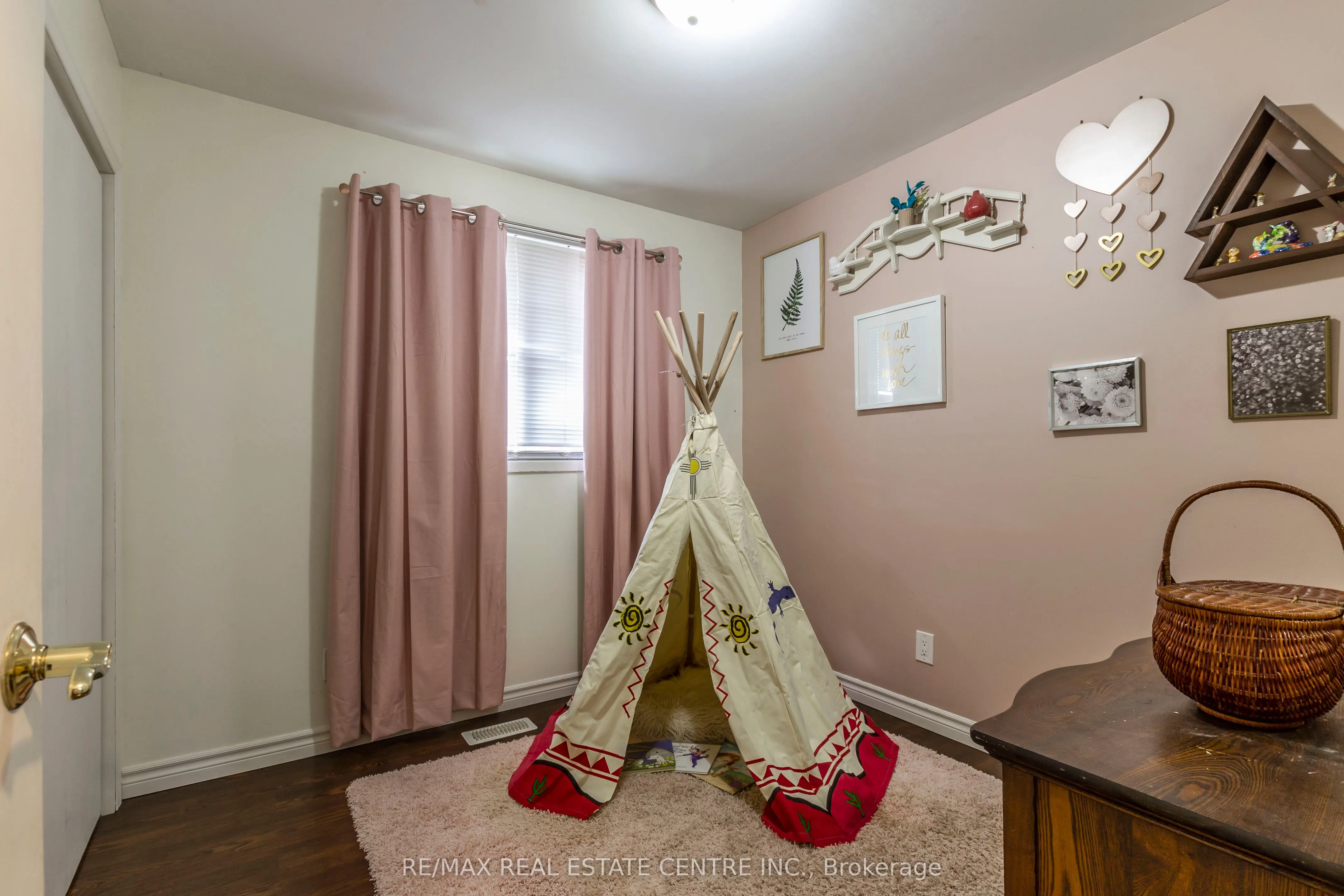 34 Milton Heights Crescent