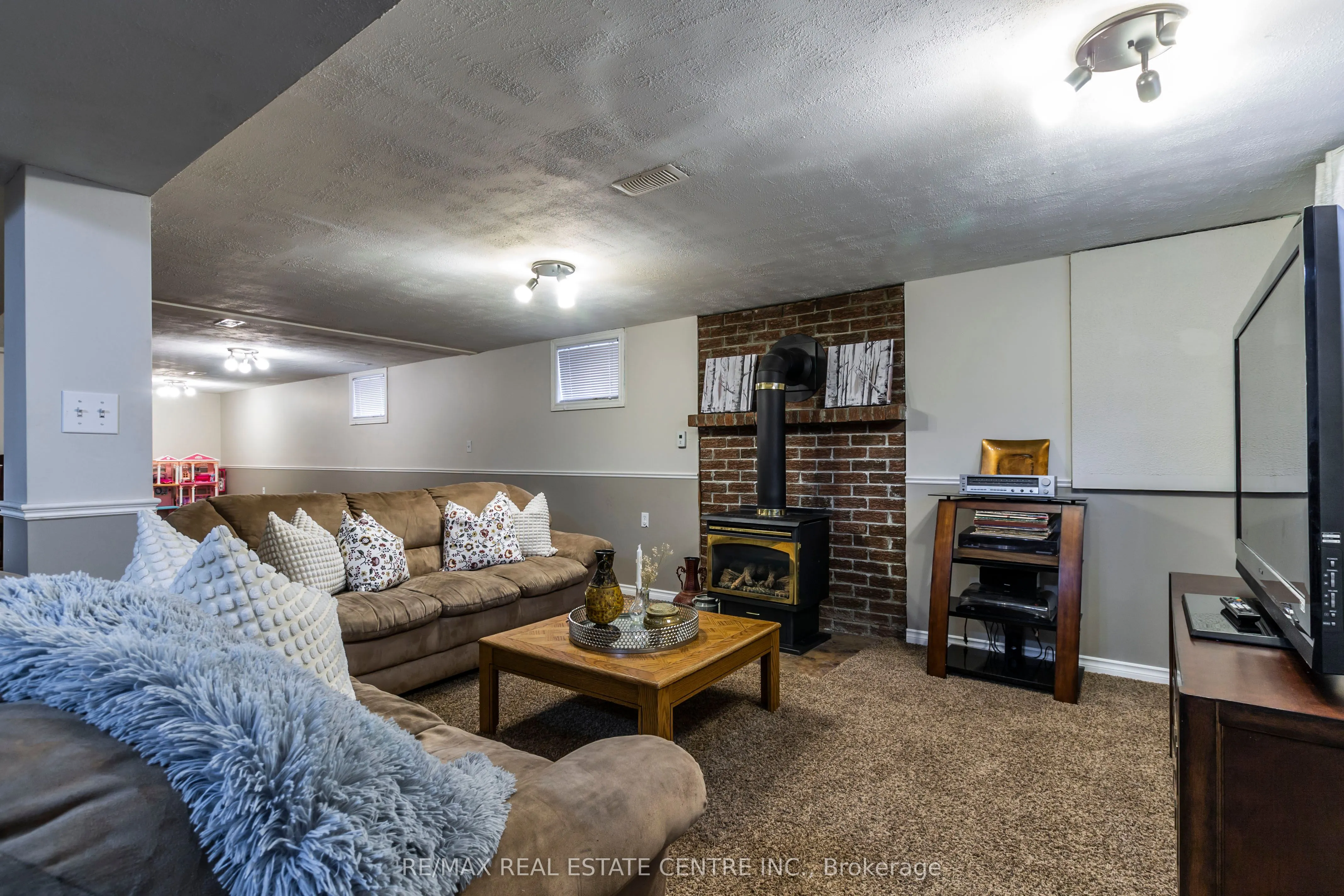 34 Milton Heights Crescent