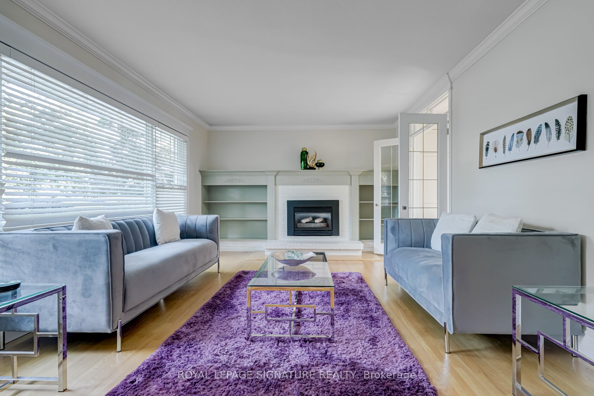 383 Maplehurst Avenue