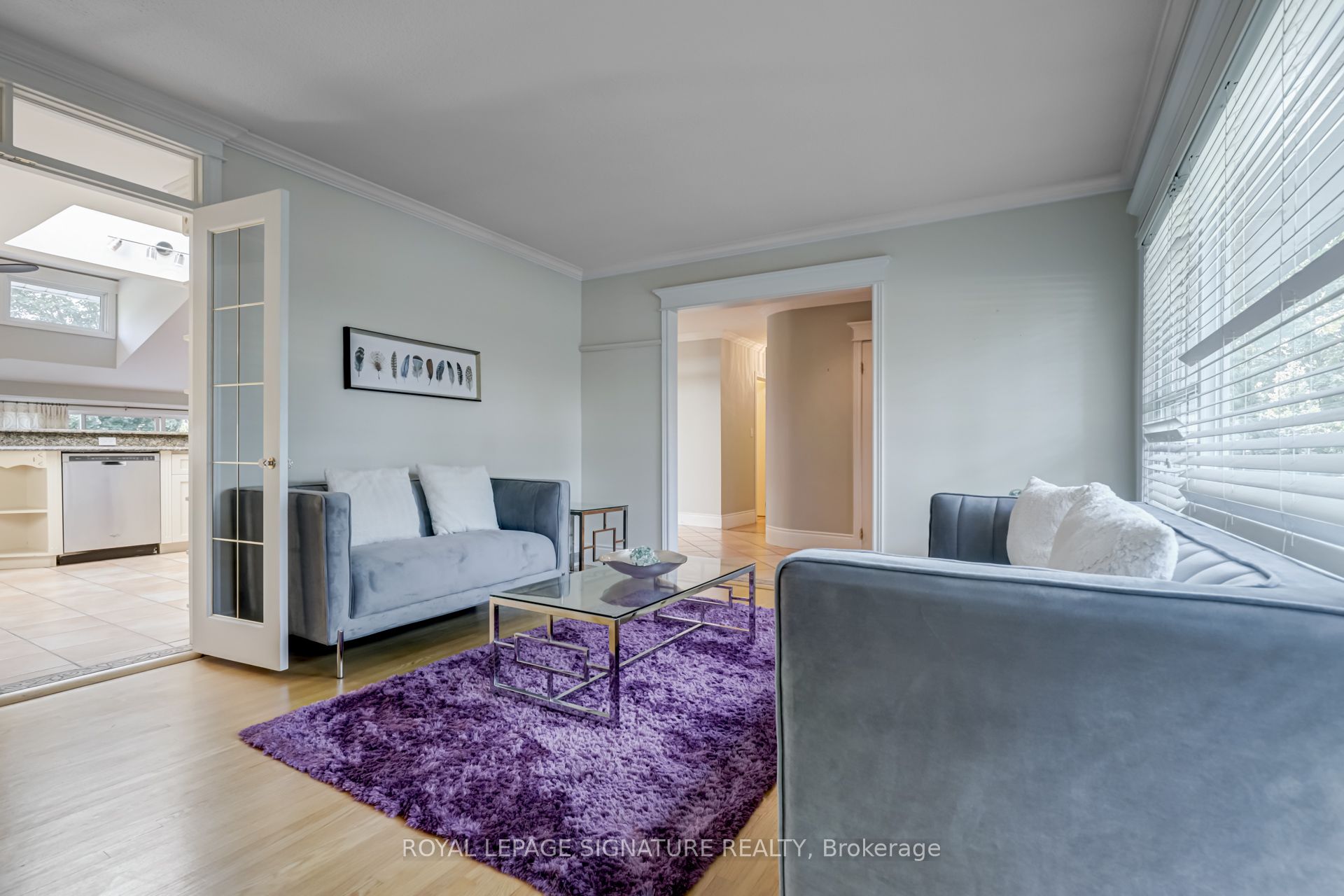383 Maplehurst Avenue