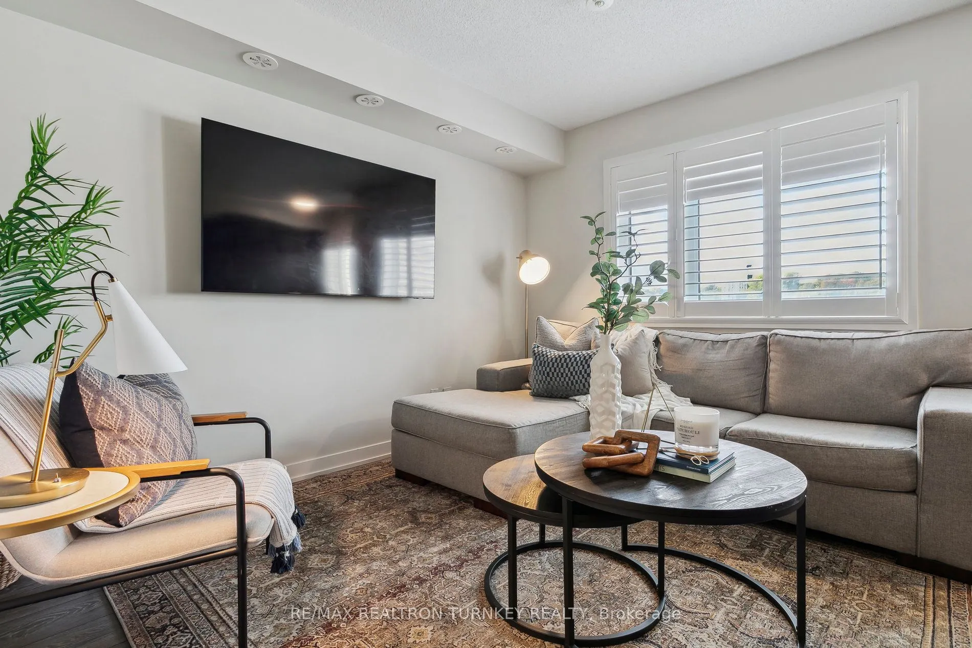 1135 Cooke Boulevard, #116