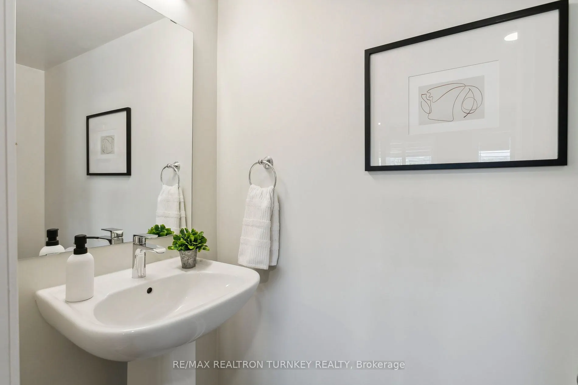 1135 Cooke Boulevard, #116