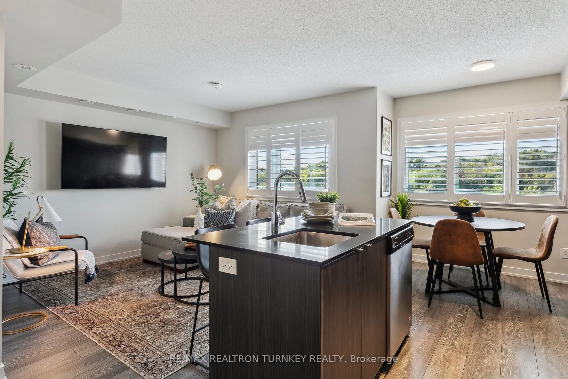 1135 Cooke Boulevard, #116