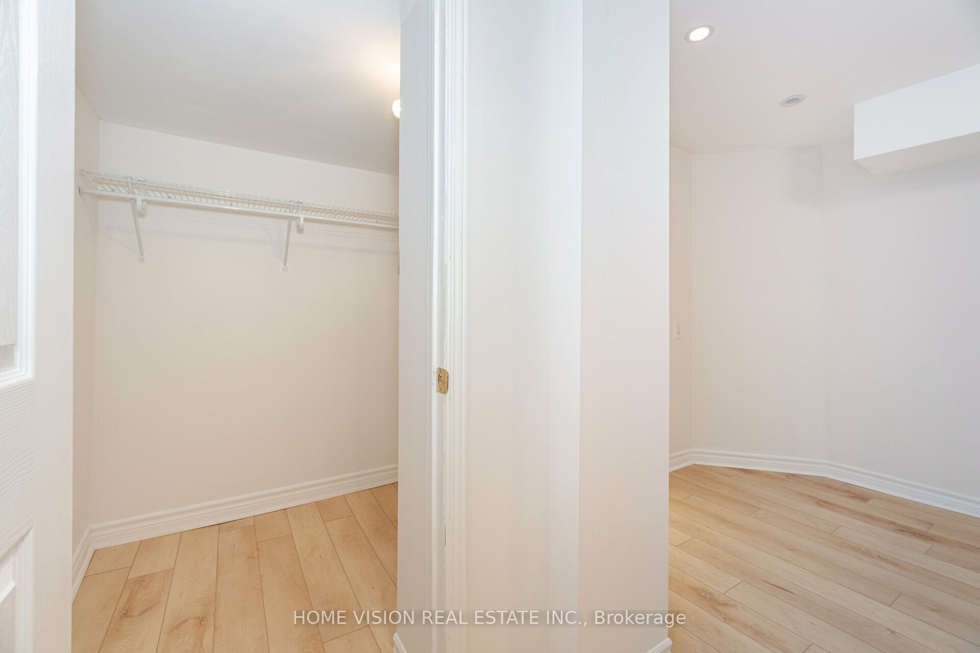 3120 Wrigglesworth Crescent