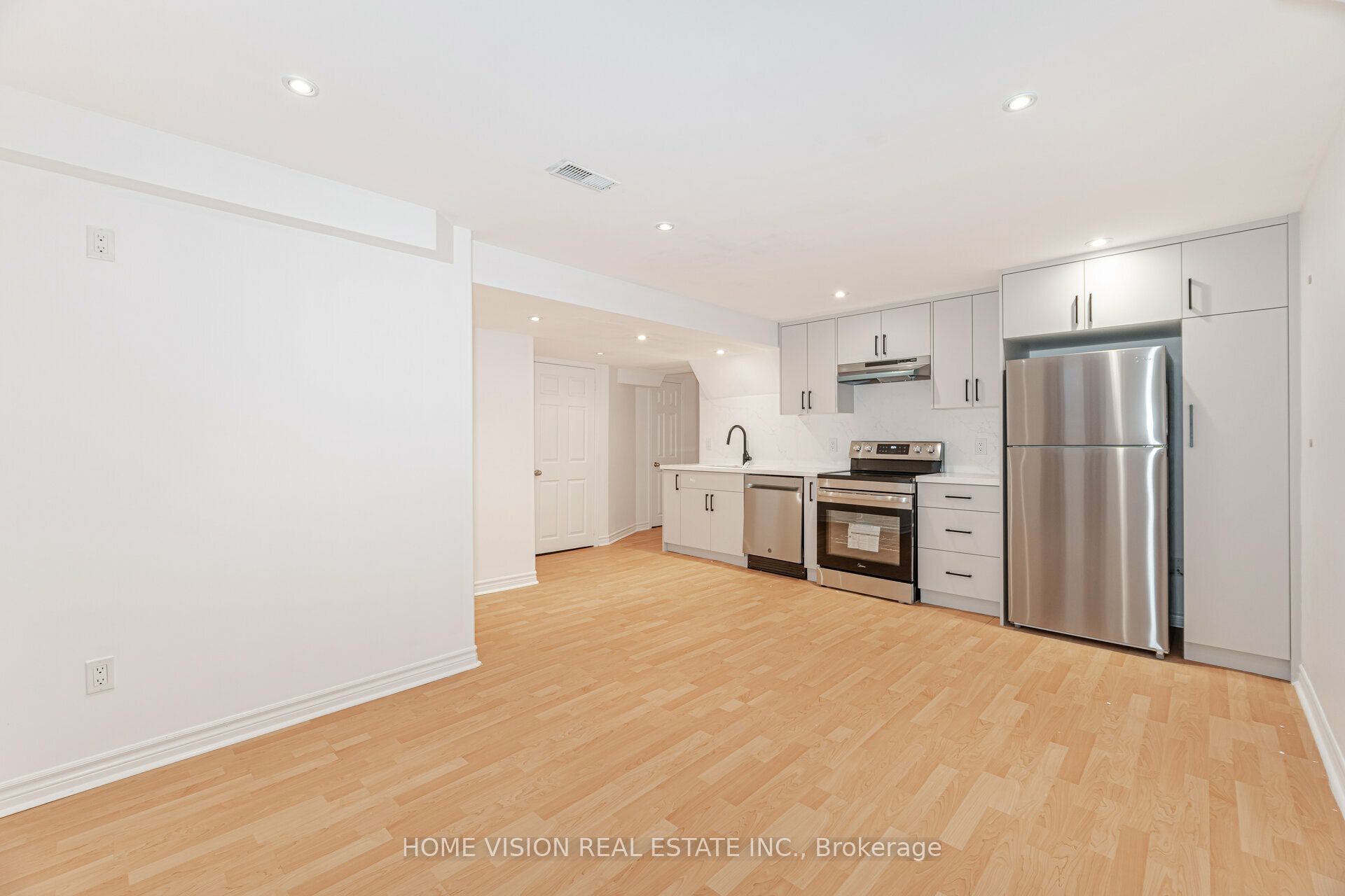 3120 Wrigglesworth Crescent