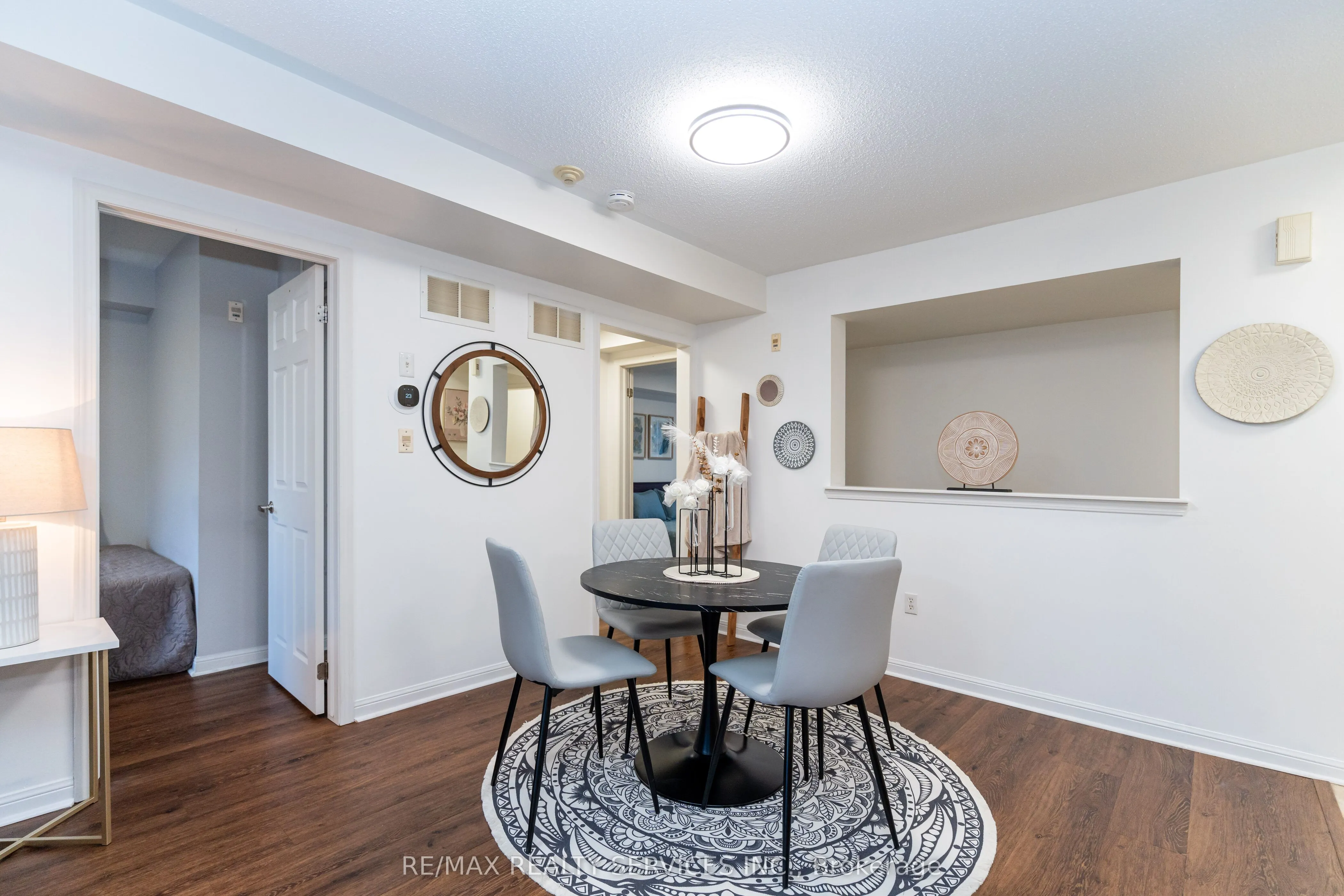3032 Clayhill Road, #1