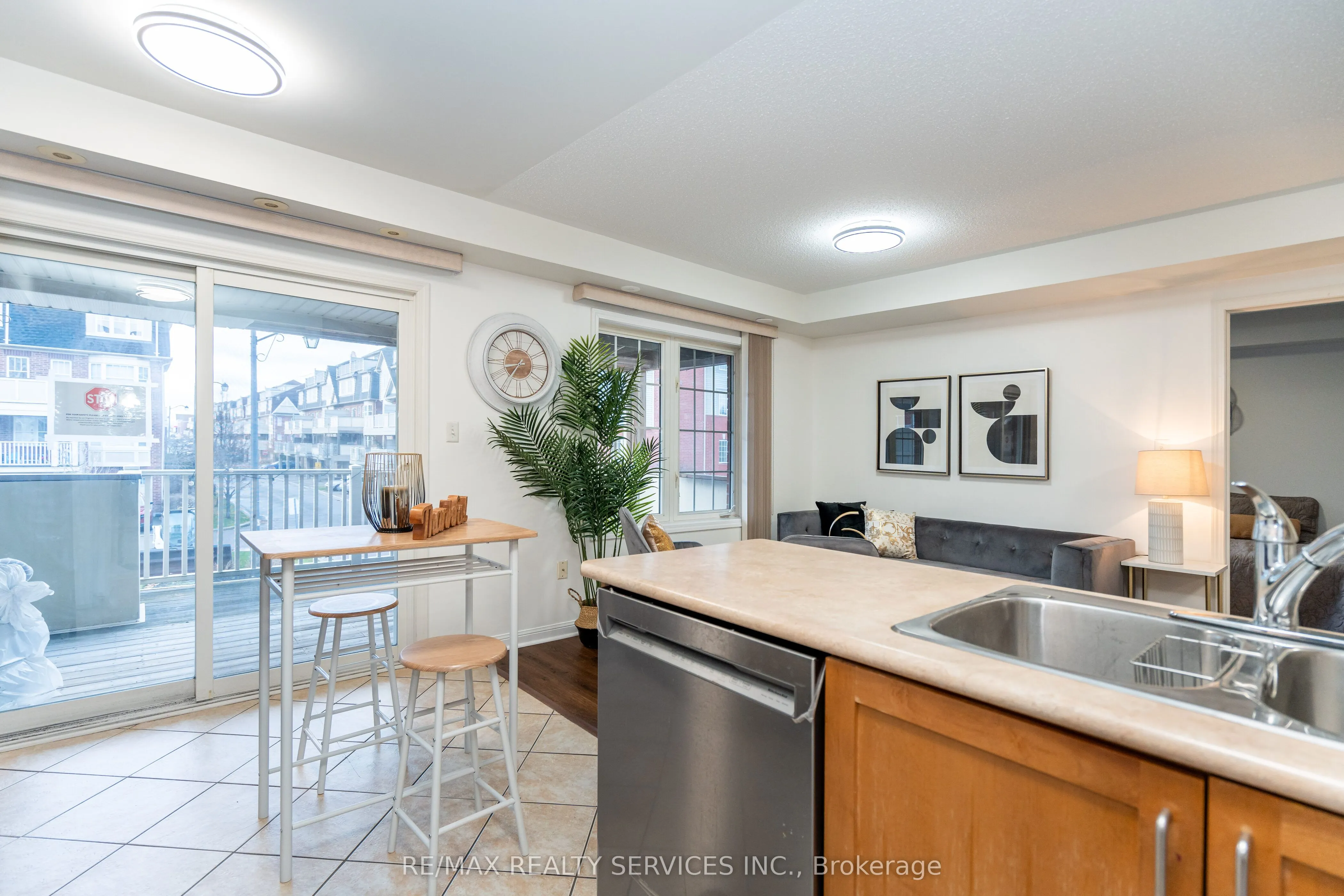 3032 Clayhill Road, #1