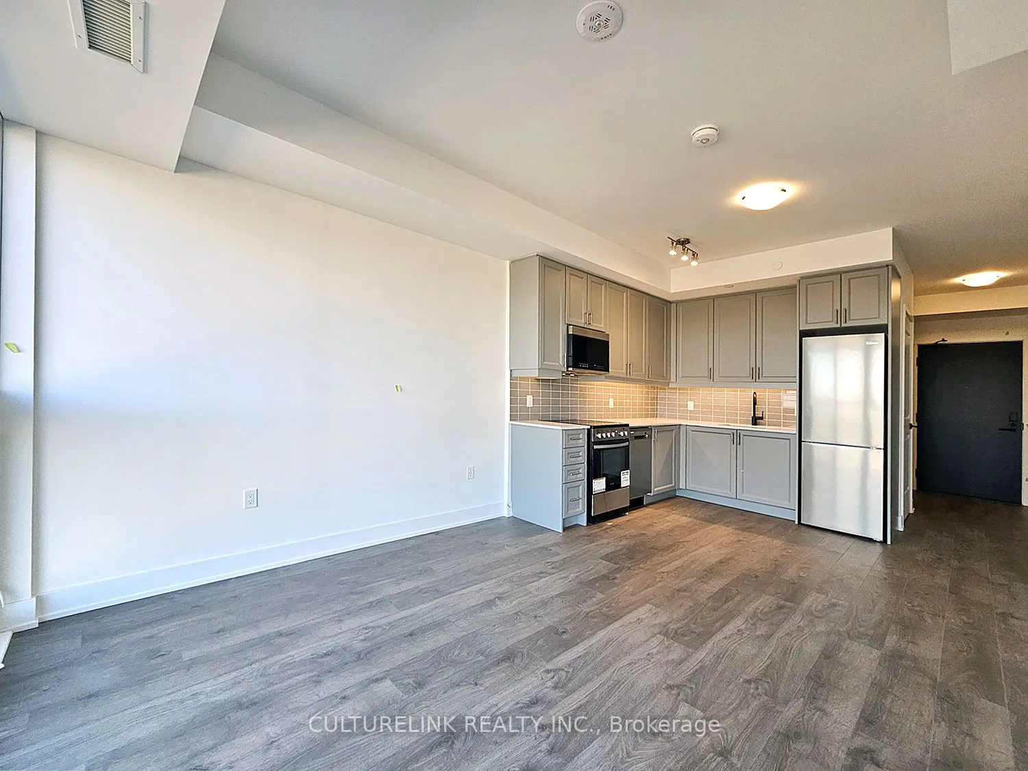2343 Khalsa Gate N, #620