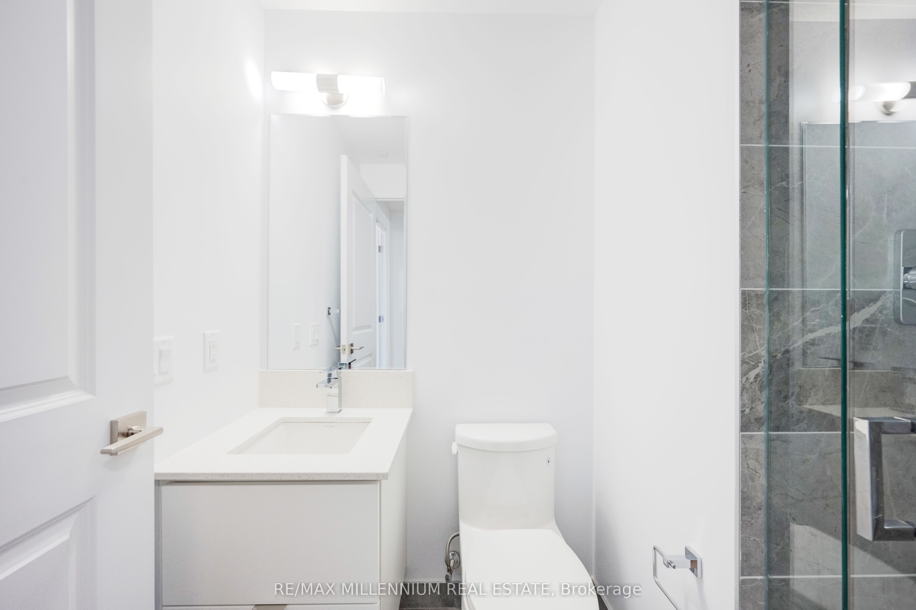 30 Elm Drive, #1106
