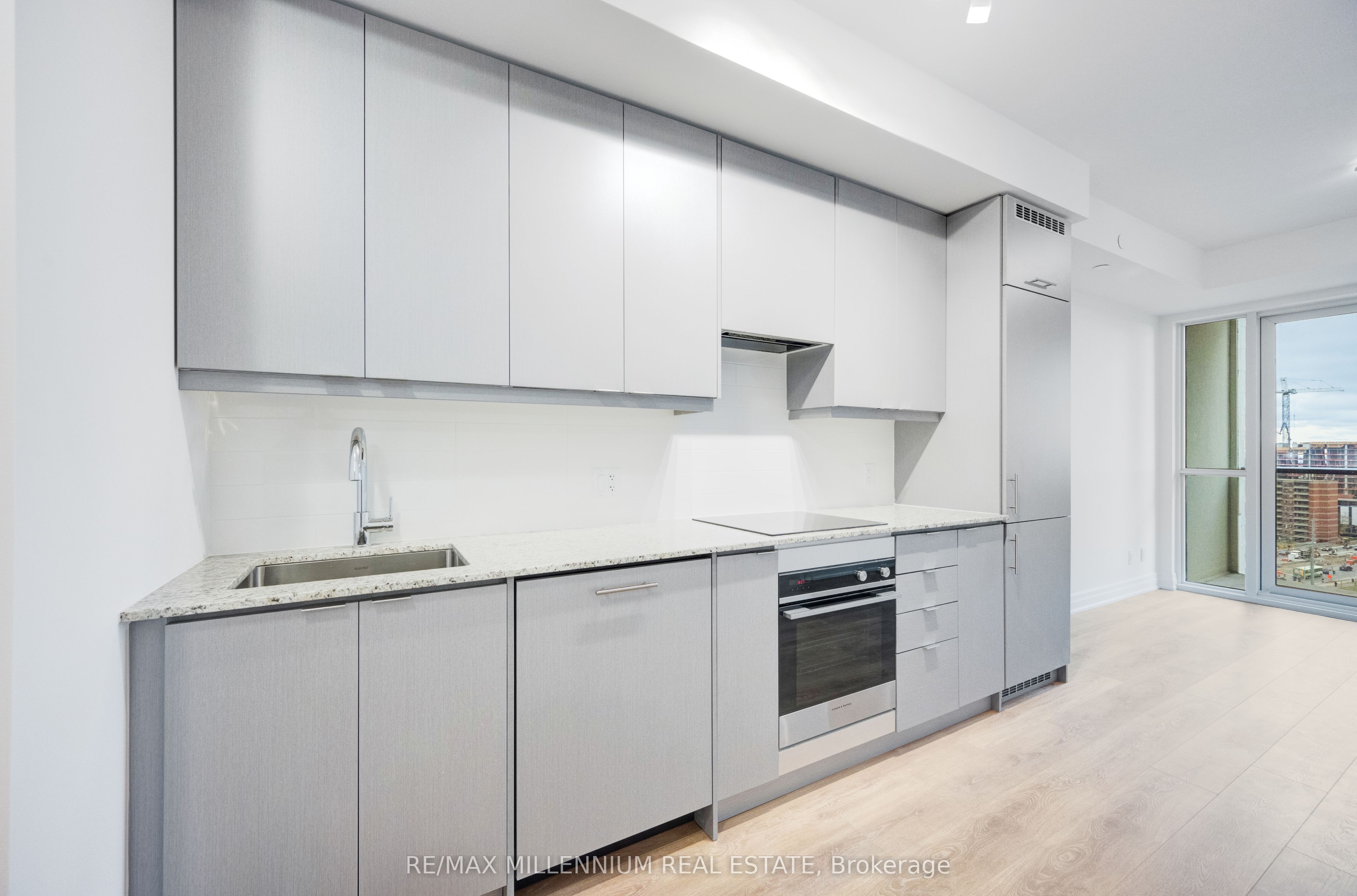 30 Elm Drive, #1106