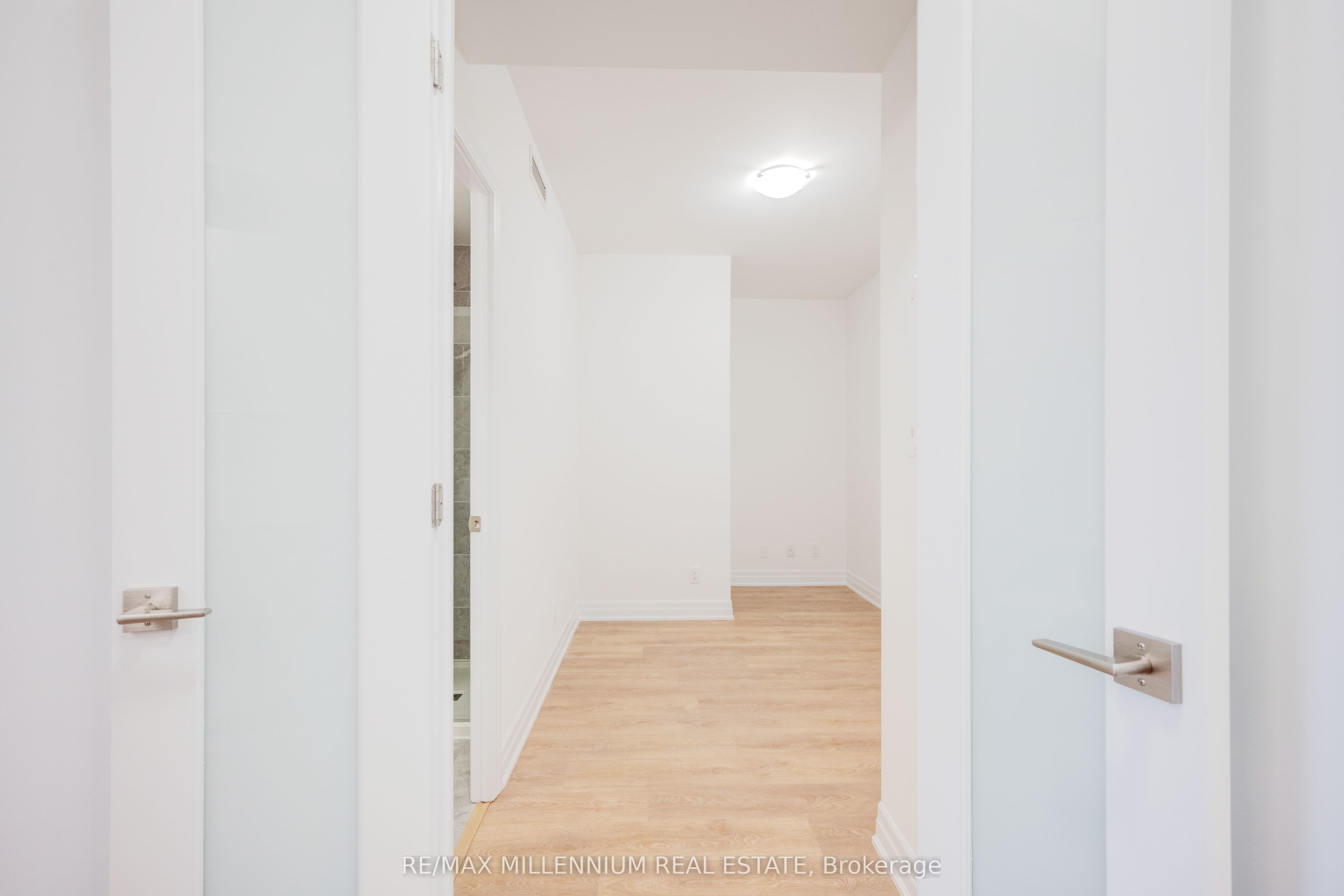 30 Elm Drive, #1106