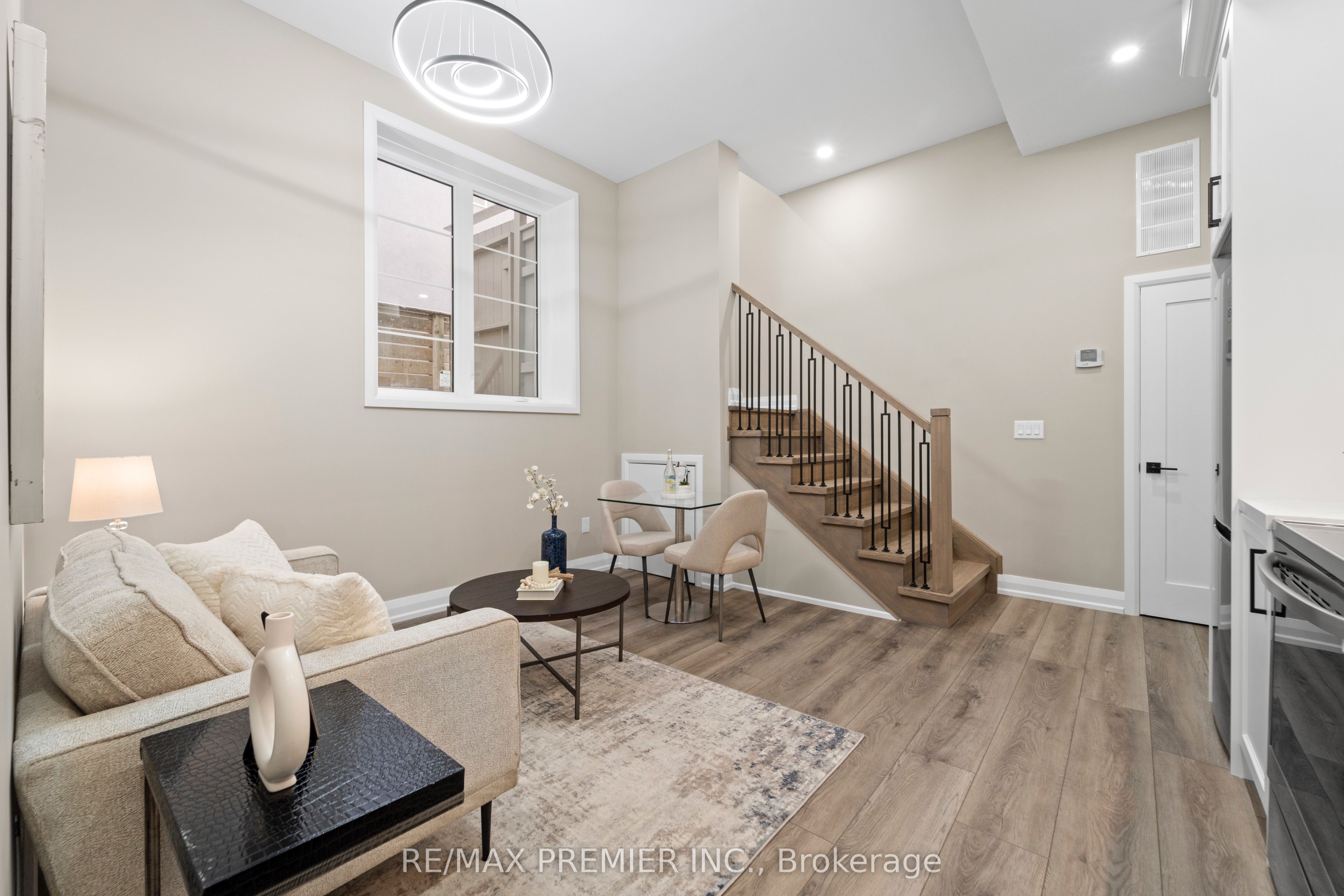 454 Valermo Drive