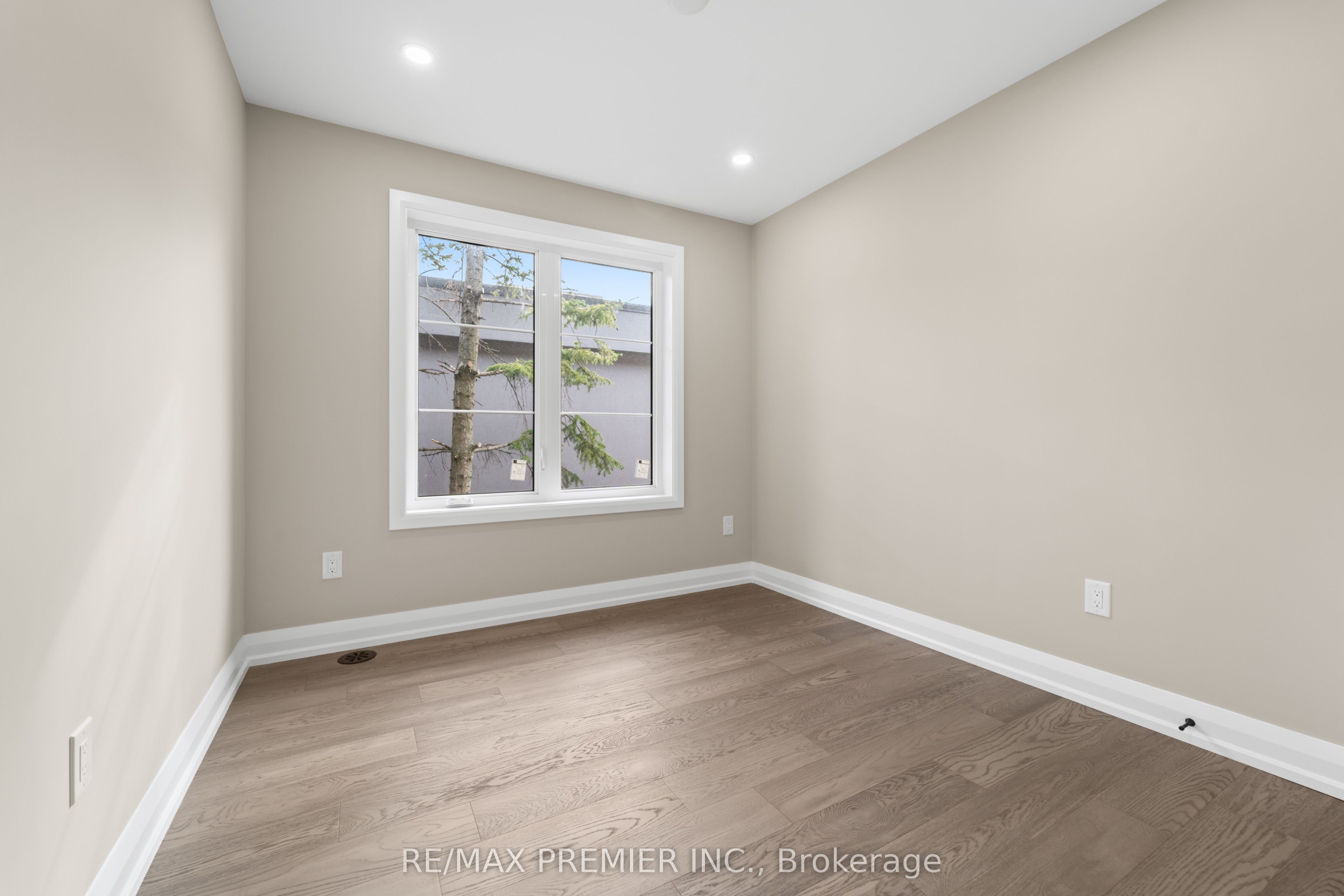 454 Valermo Drive