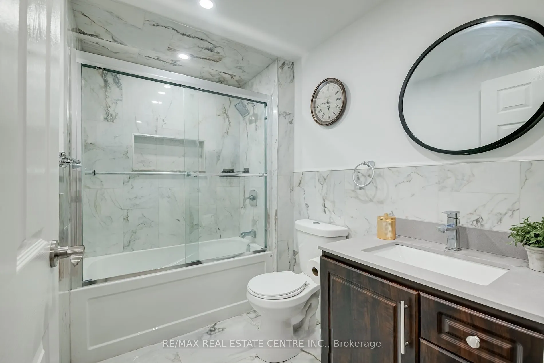 45 Hansen Road N, #47