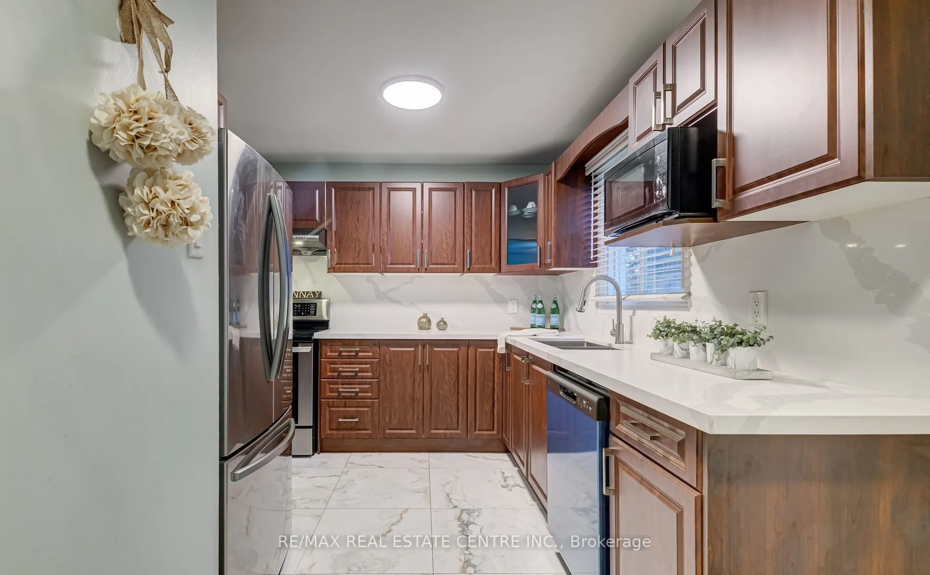 45 Hansen Road N, #47
