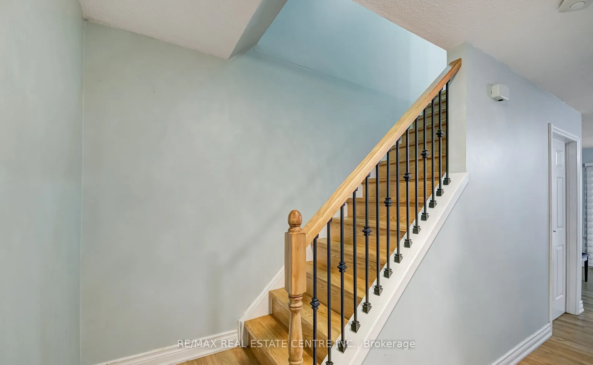 45 Hansen Road N, #47
