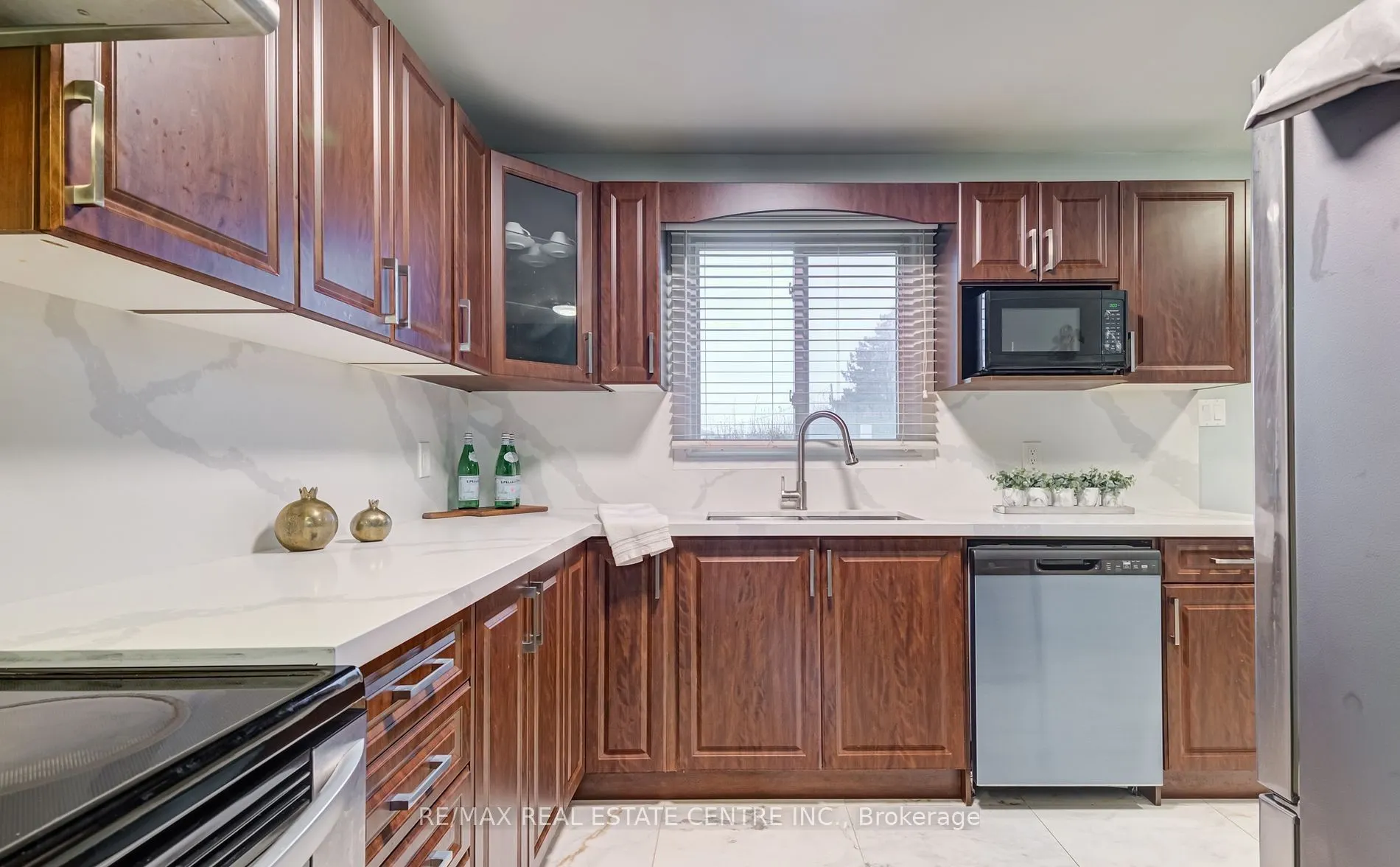 45 Hansen Road N, #47