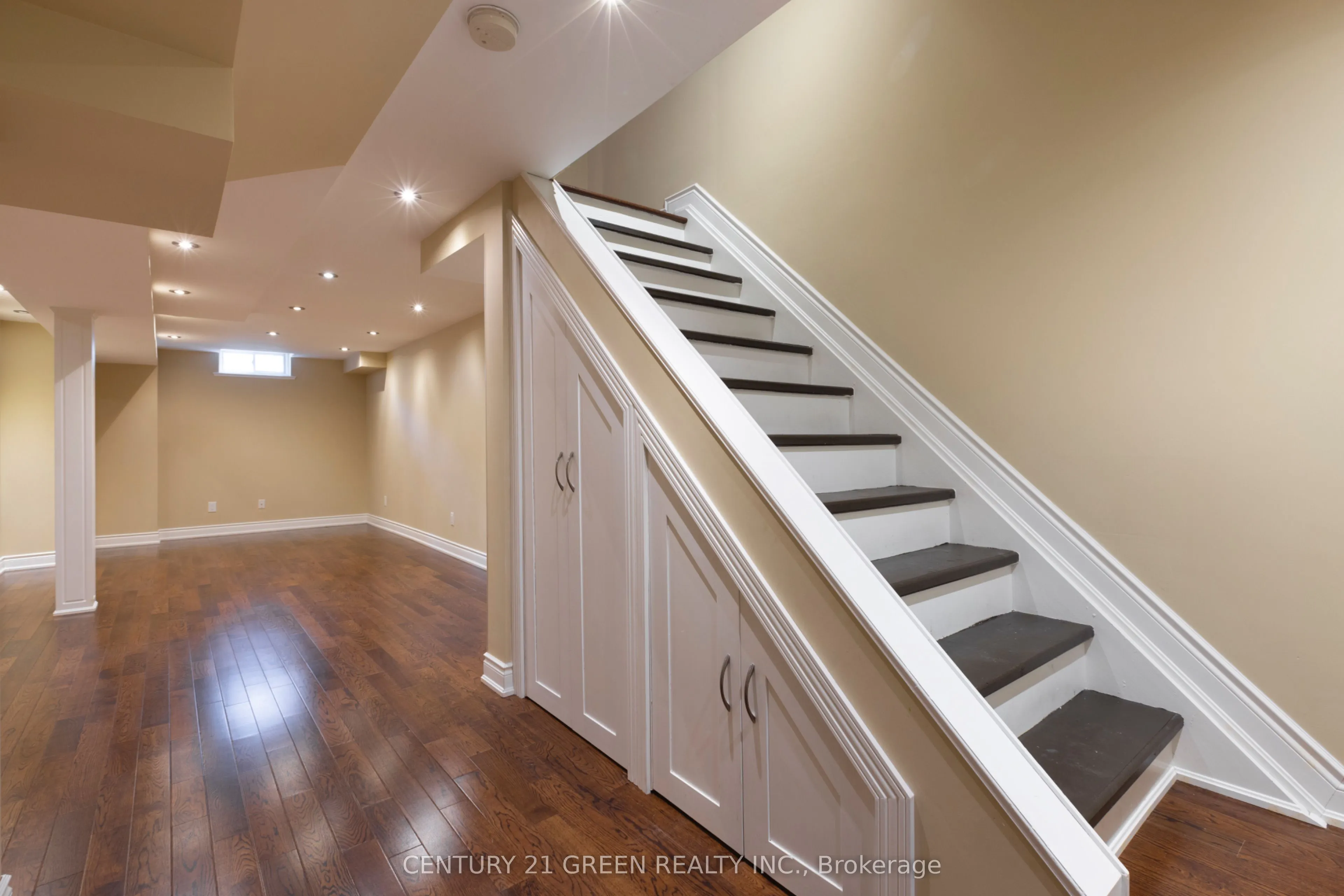 3435 Angel Pass Drive
