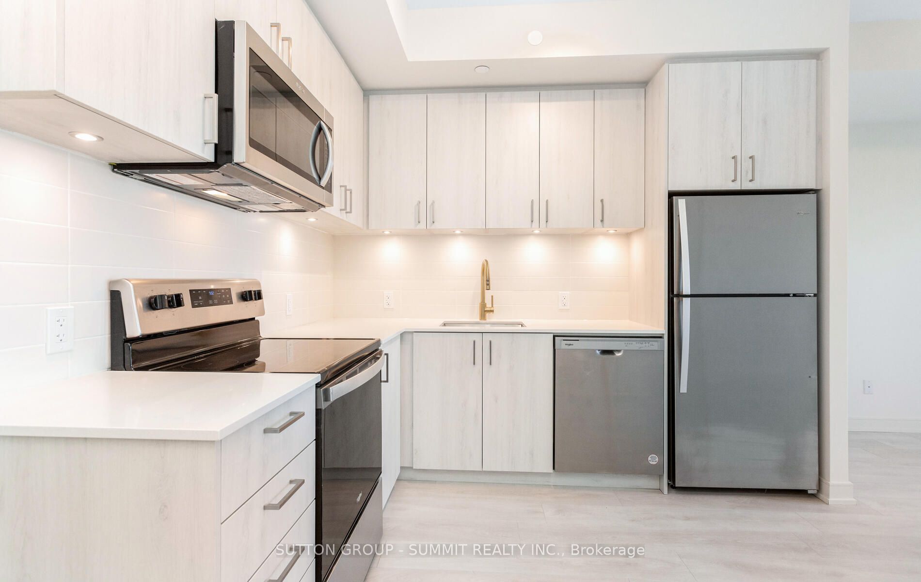 8010 Derry Road, #1101