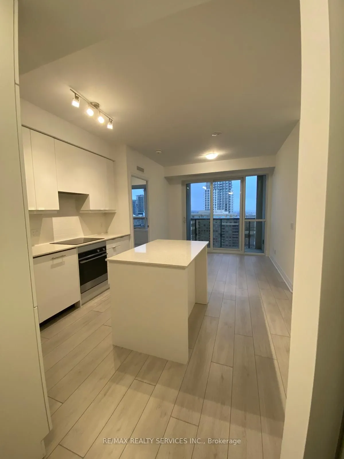 30 Elm Drive, #2401
