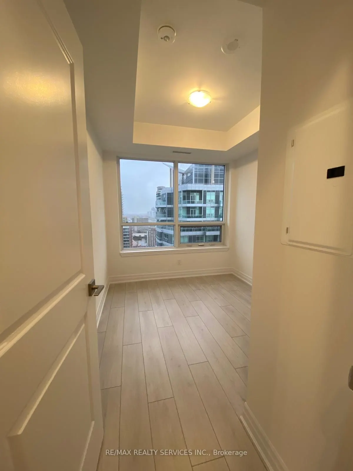30 Elm Drive, #2401
