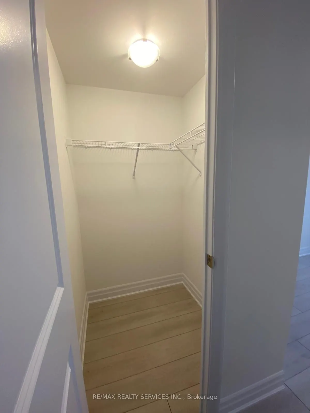 30 Elm Drive, #2401