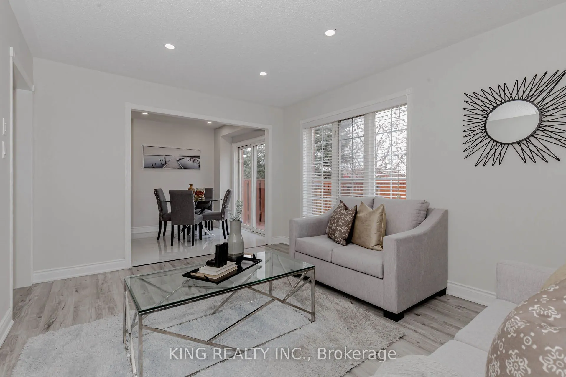 86 Heartleaf Crescent