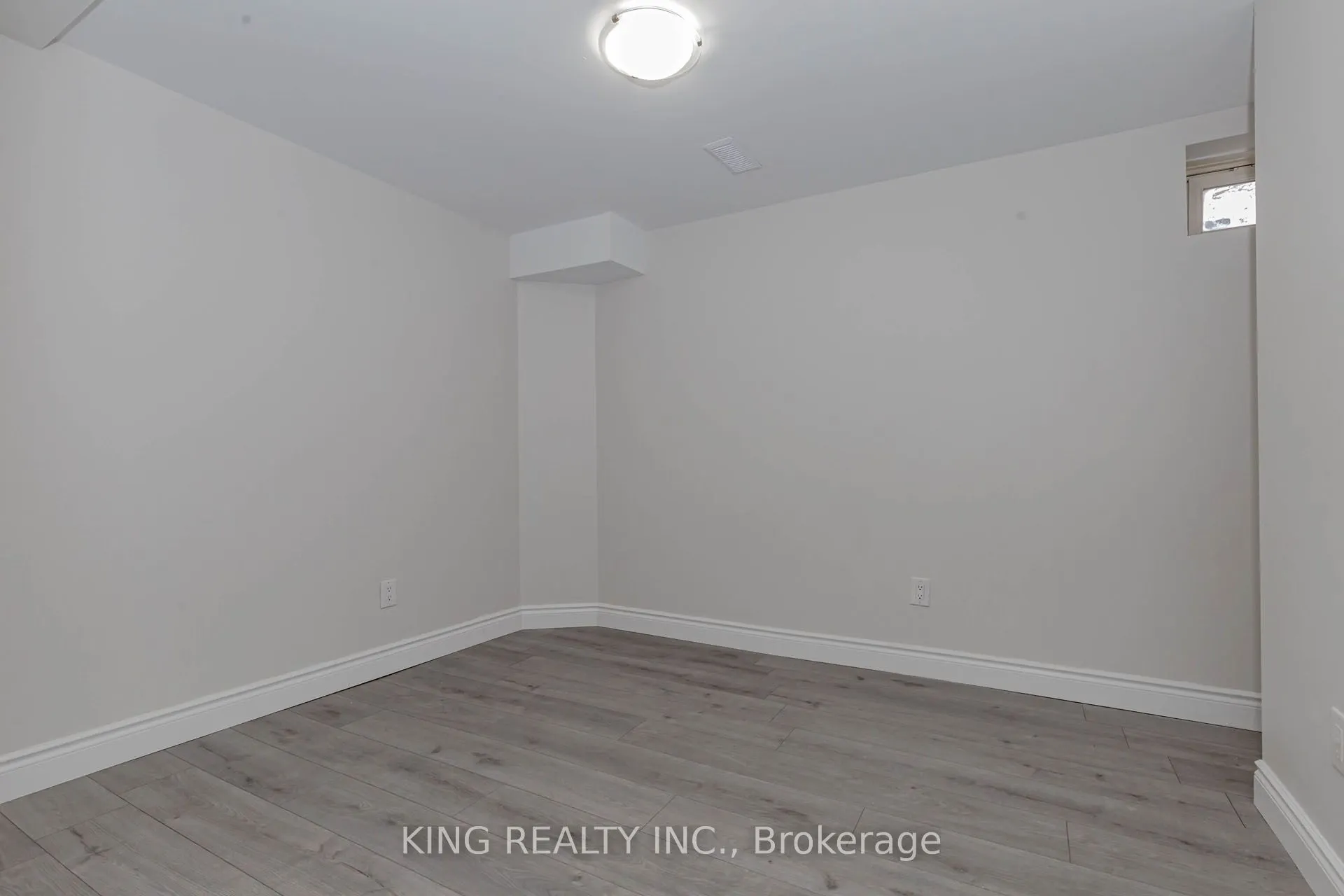 86 Heartleaf Crescent