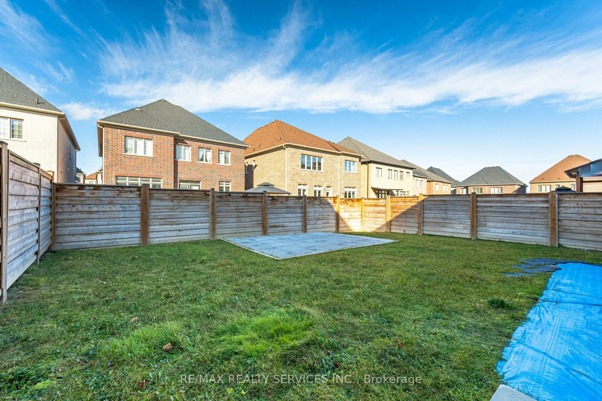 7 Malaspina Close