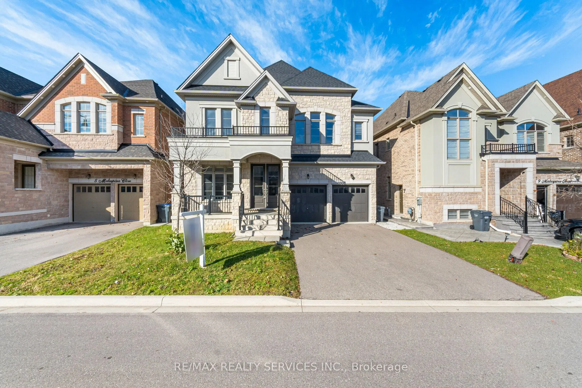 7 Malaspina Close