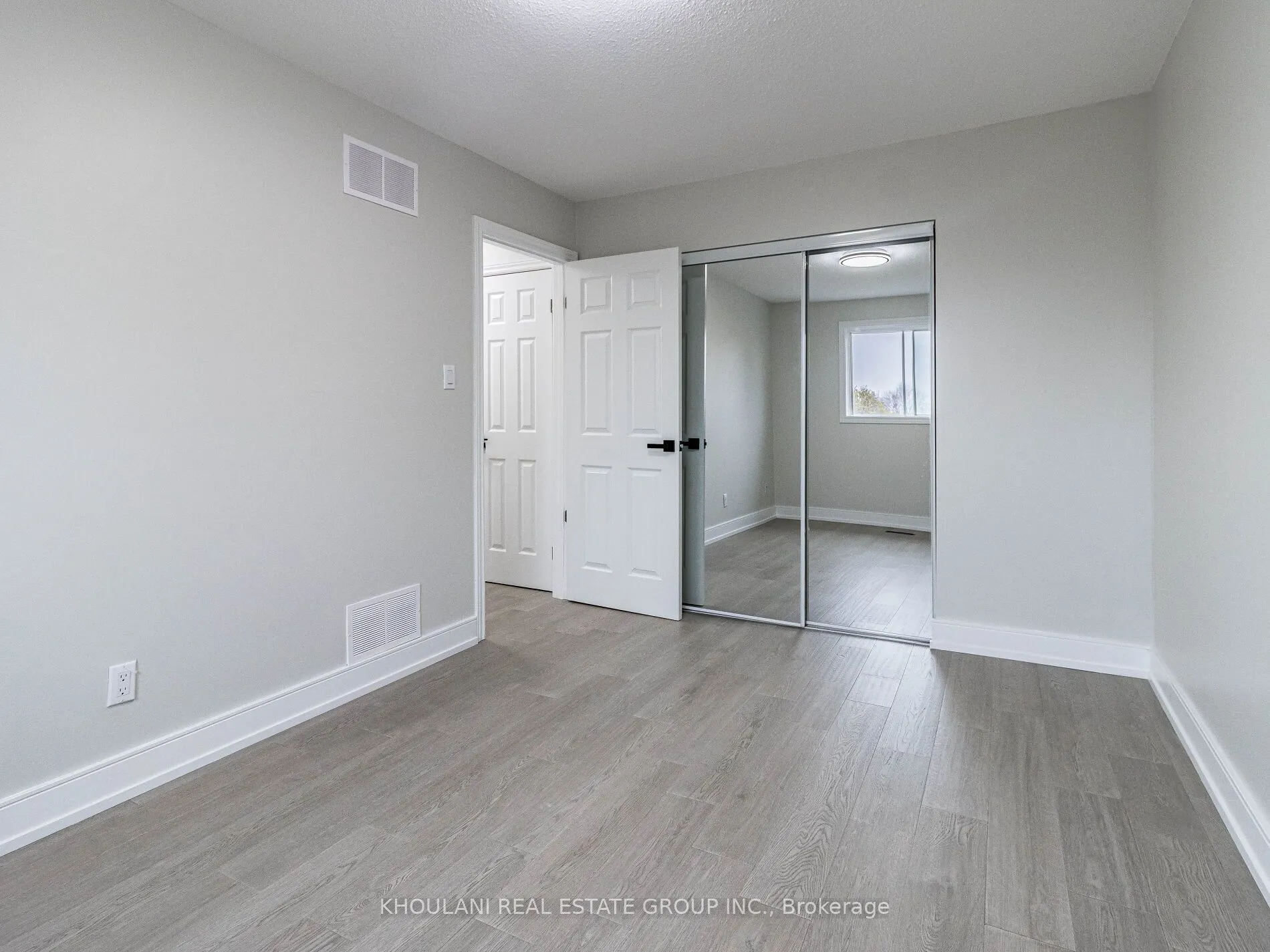 40 Scarsdale Court