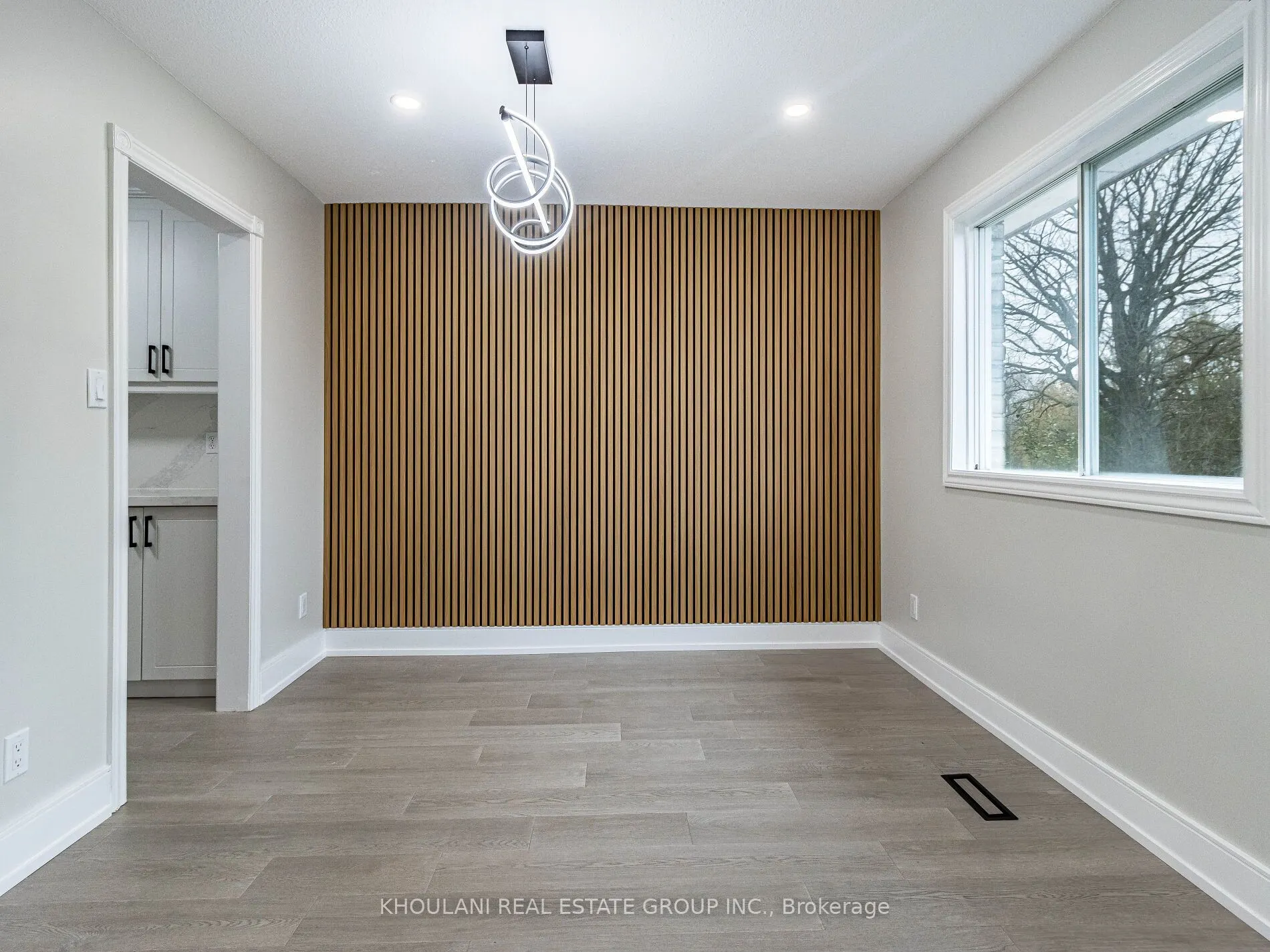 40 Scarsdale Court
