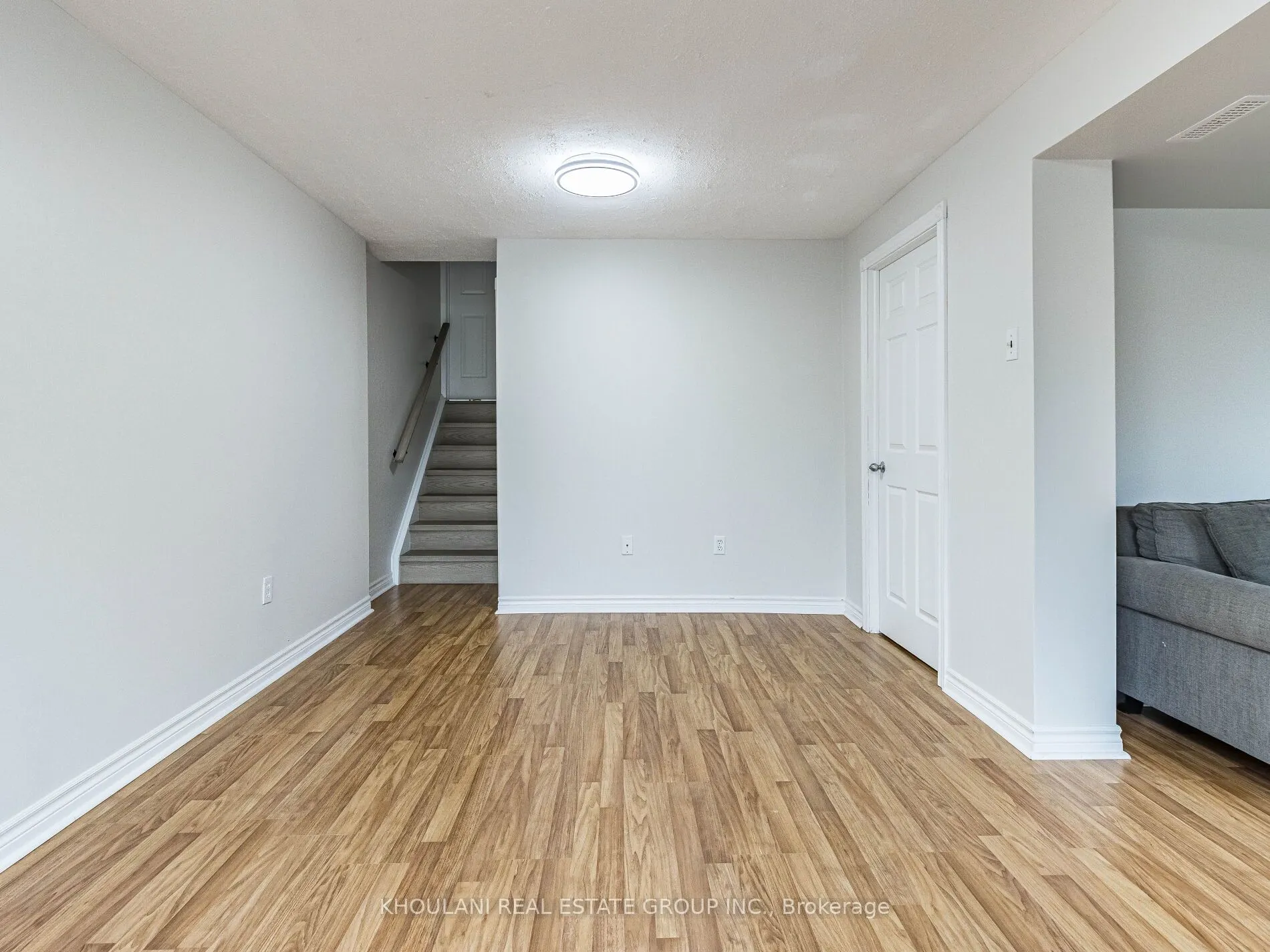 40 Scarsdale Court