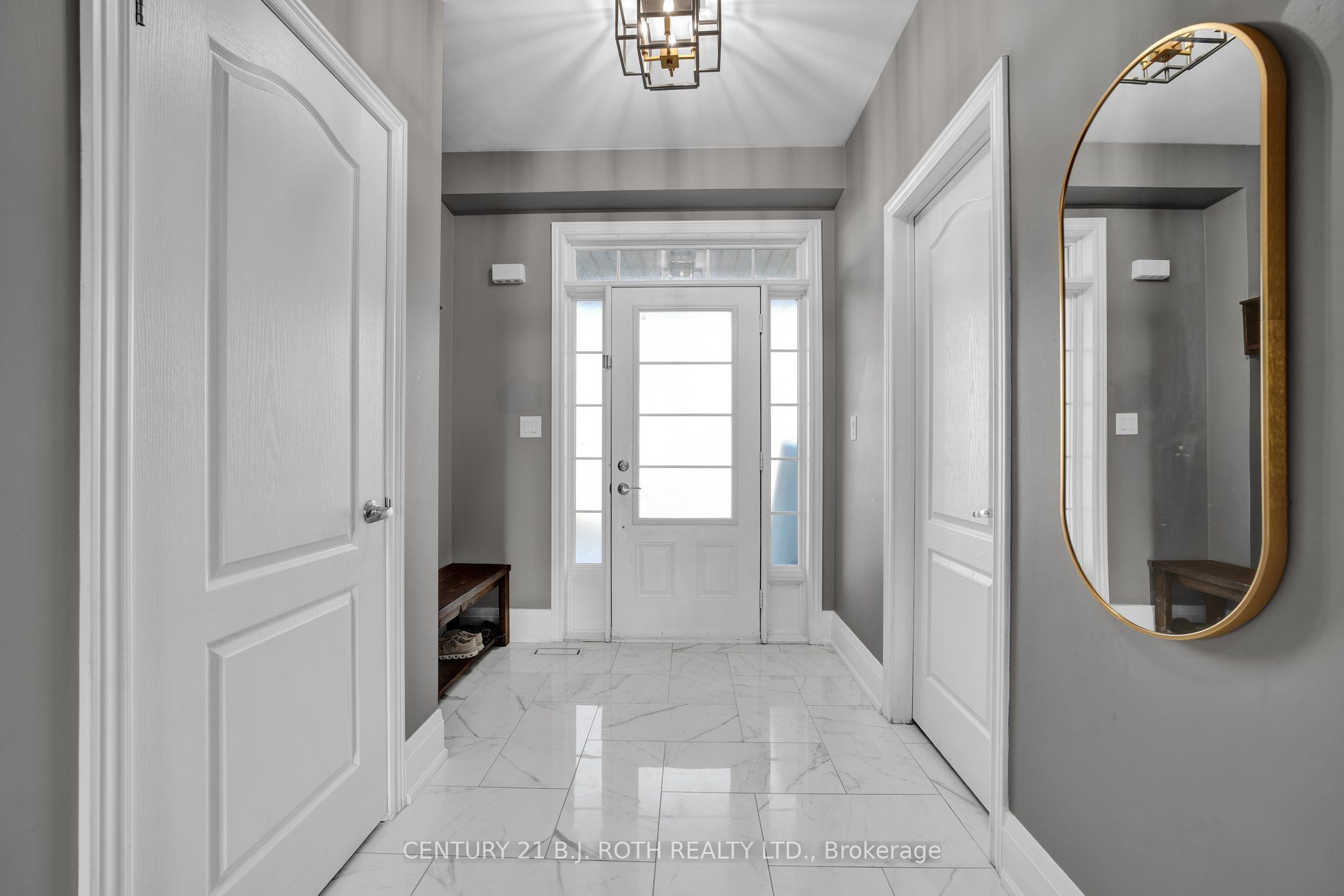 43 Diamond Leaf Lane