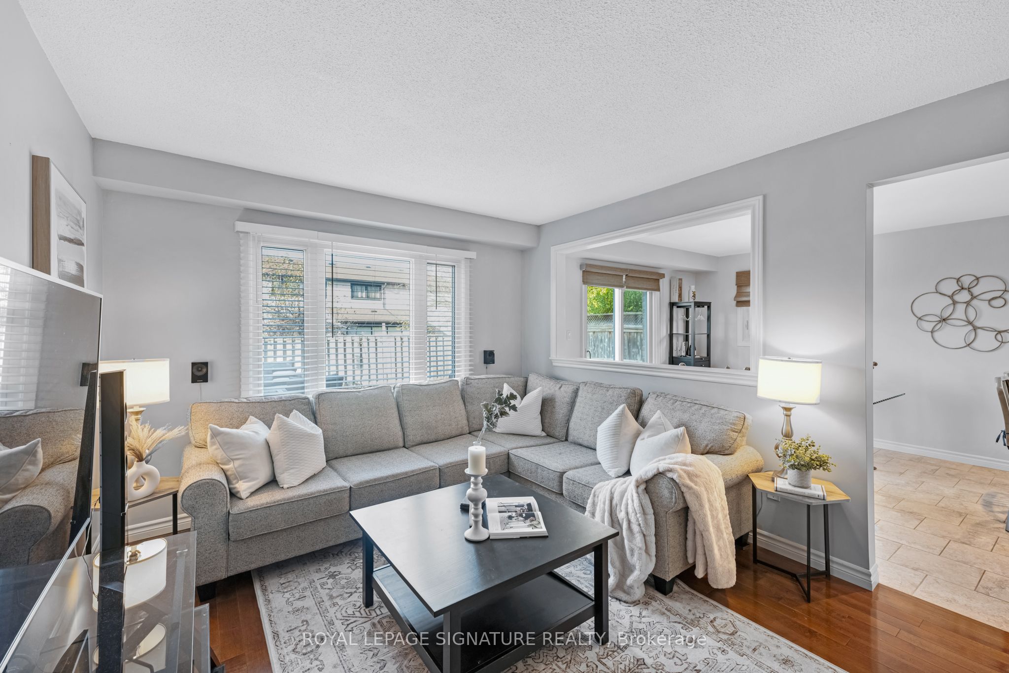 6282 Lavery Court