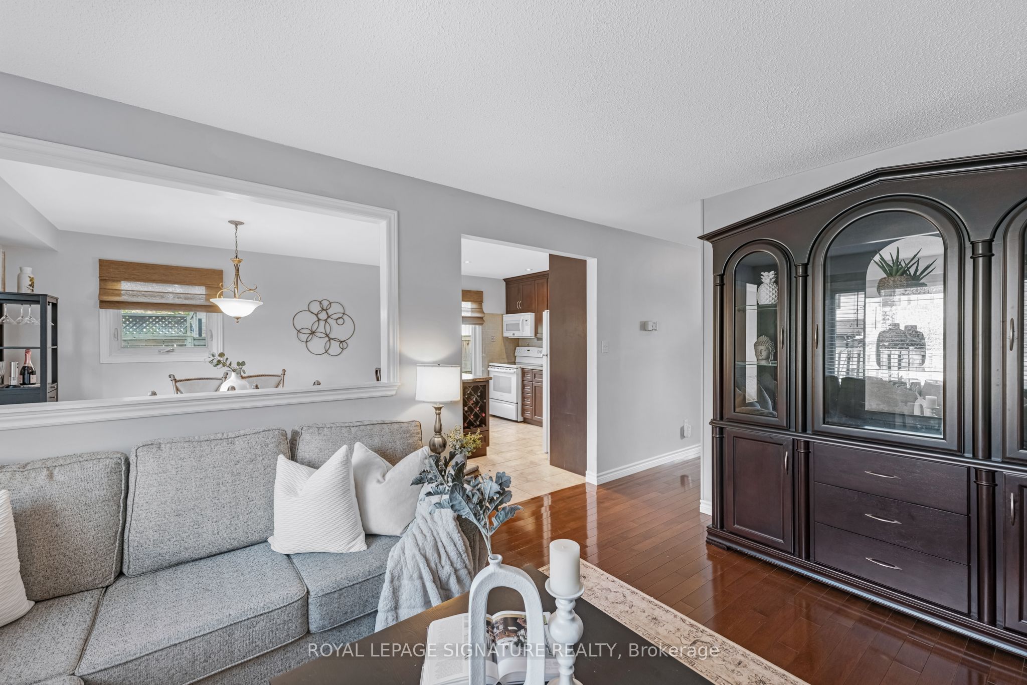 6282 Lavery Court