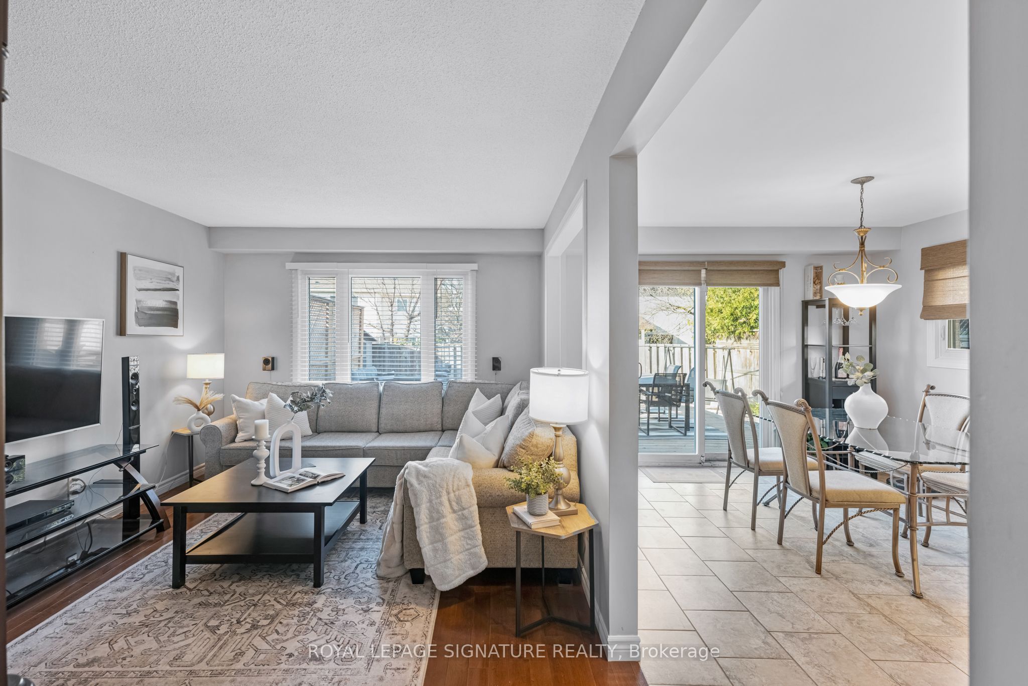 6282 Lavery Court
