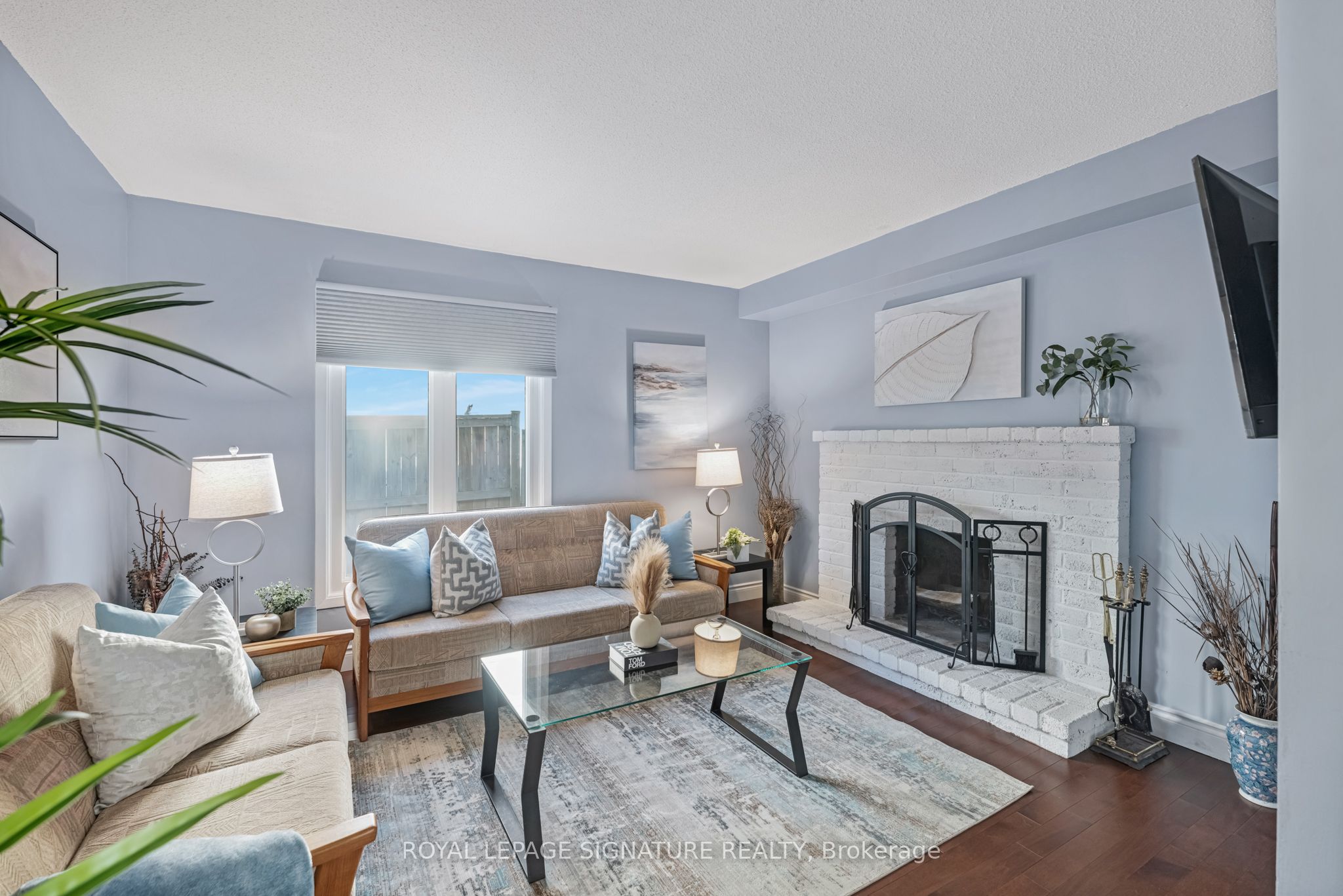 6282 Lavery Court